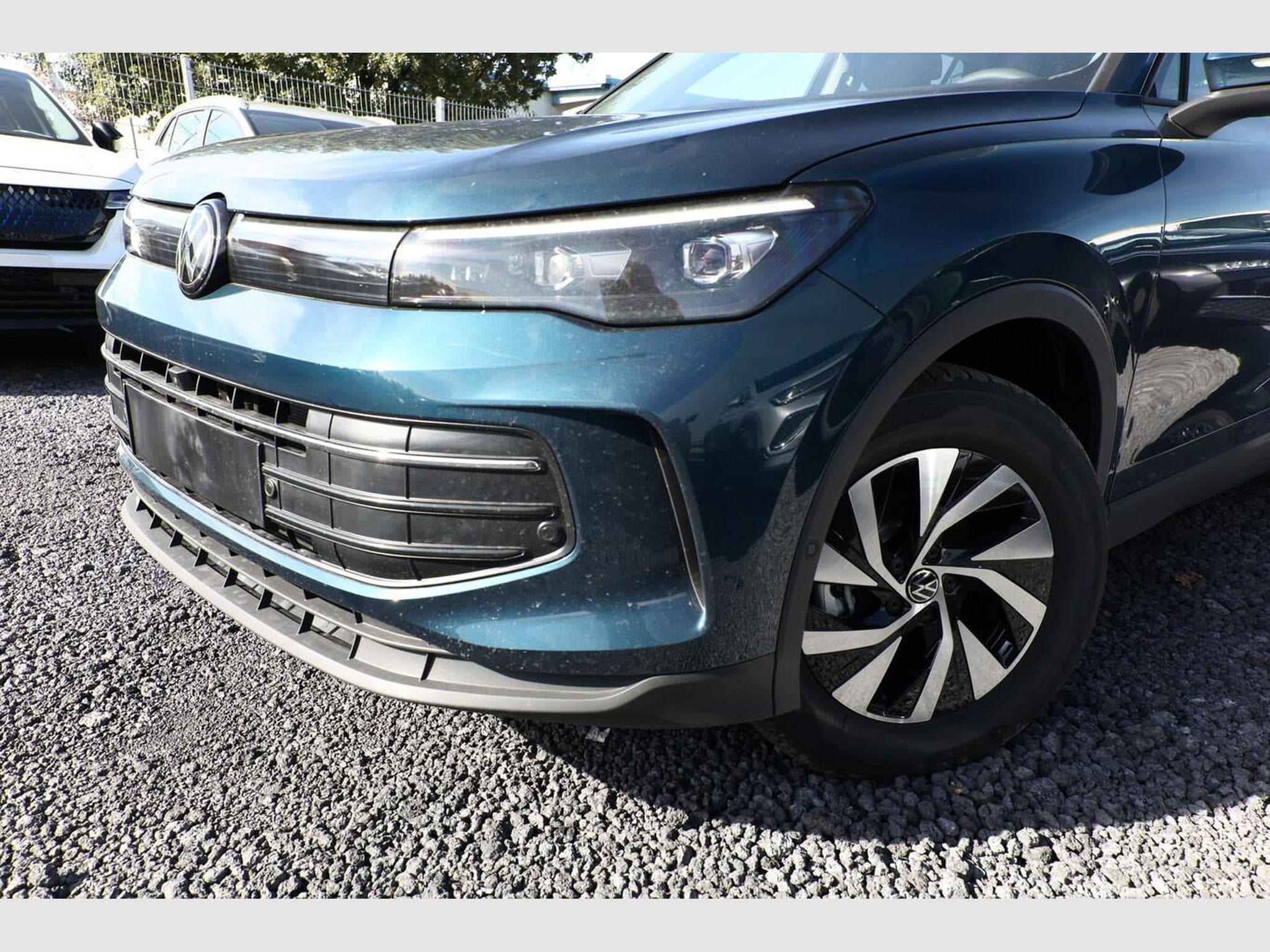 VW Tiguan DSG LED+ IQ.DRIVE (2026) - Foto 5