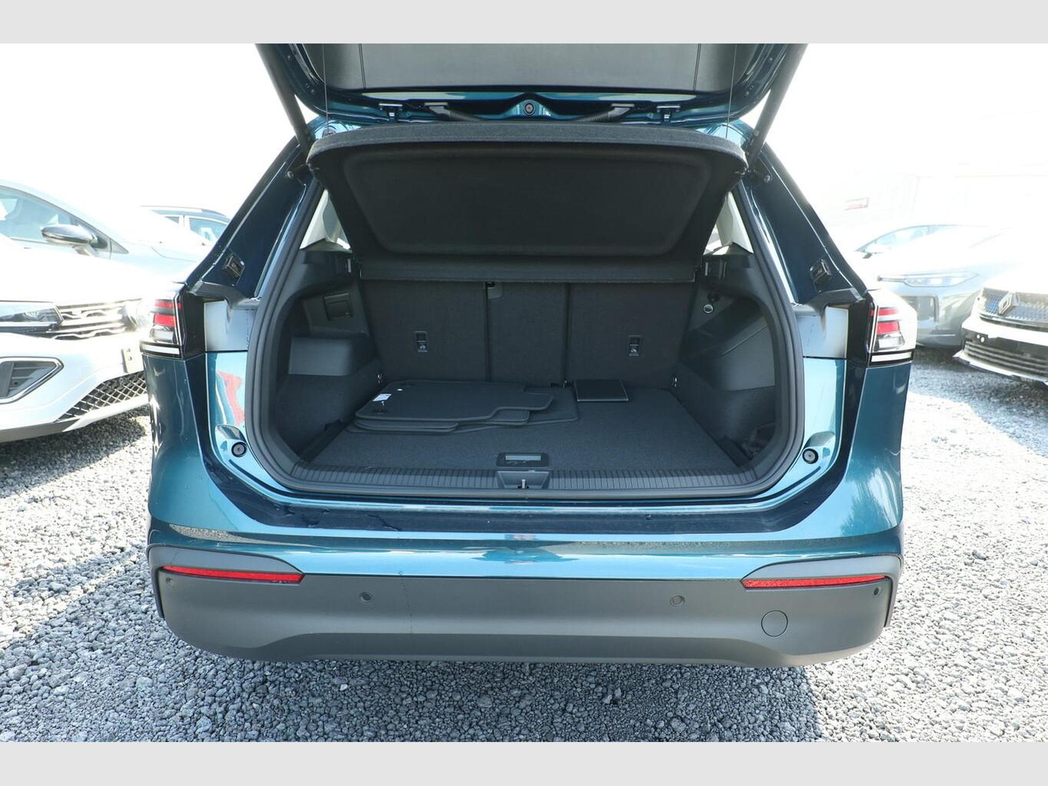 VW Tiguan DSG LED+ IQ.DRIVE (2026) - Foto 11