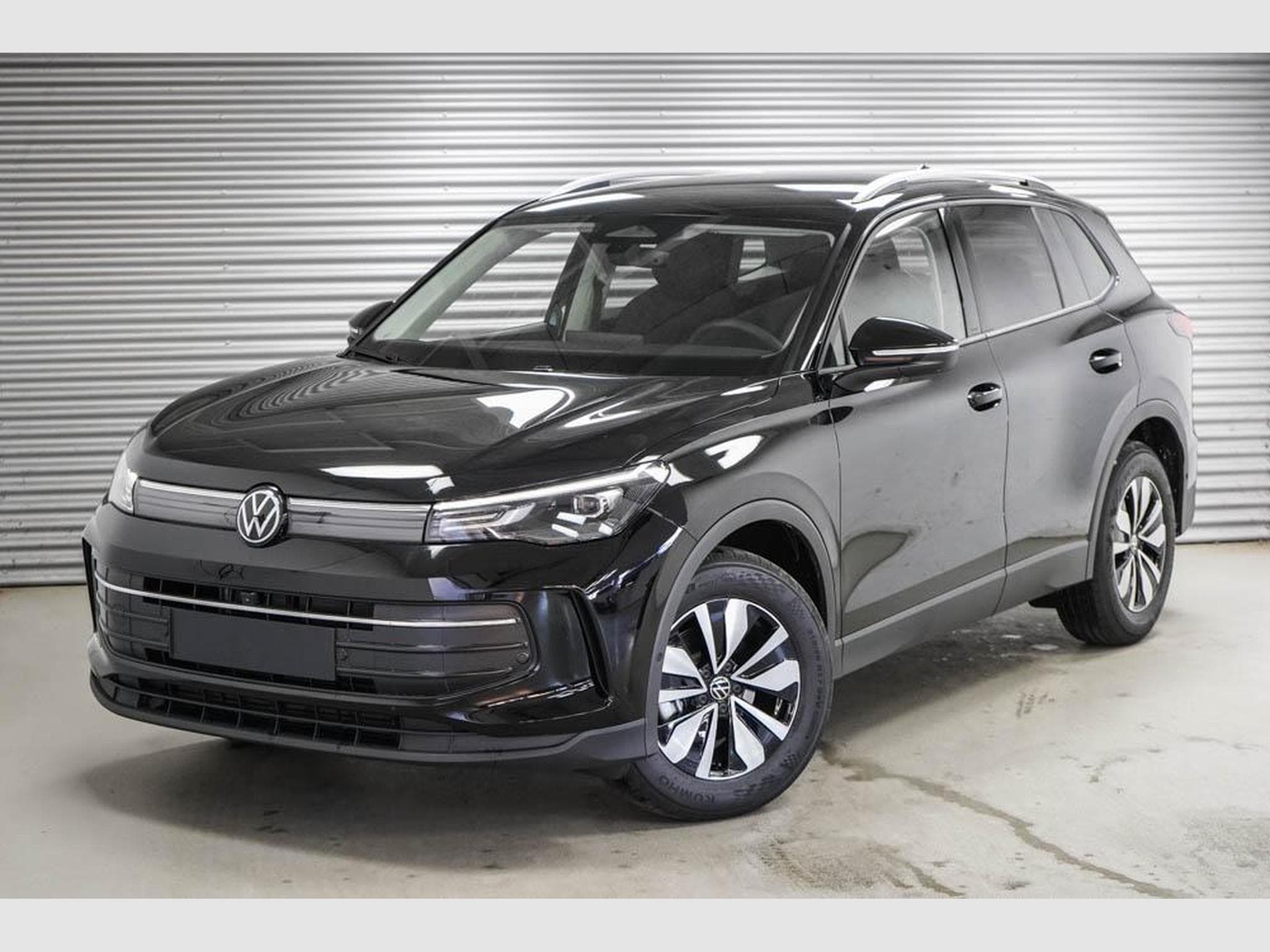 VW Tiguan 1,5 eTSI DSG (2026) - Foto 1