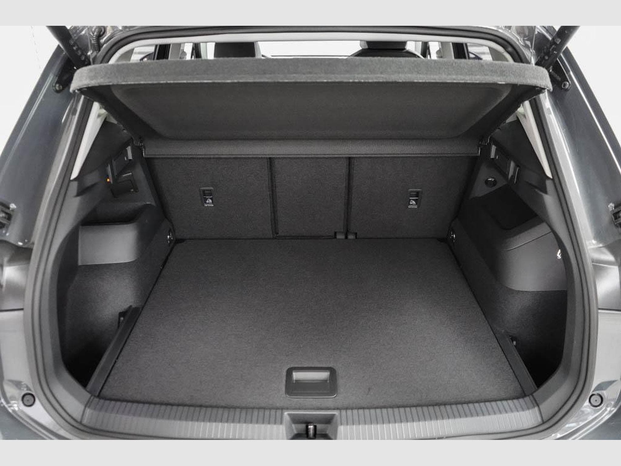 VW Tiguan 1,5 eTSI DSG (2026) - Foto 19
