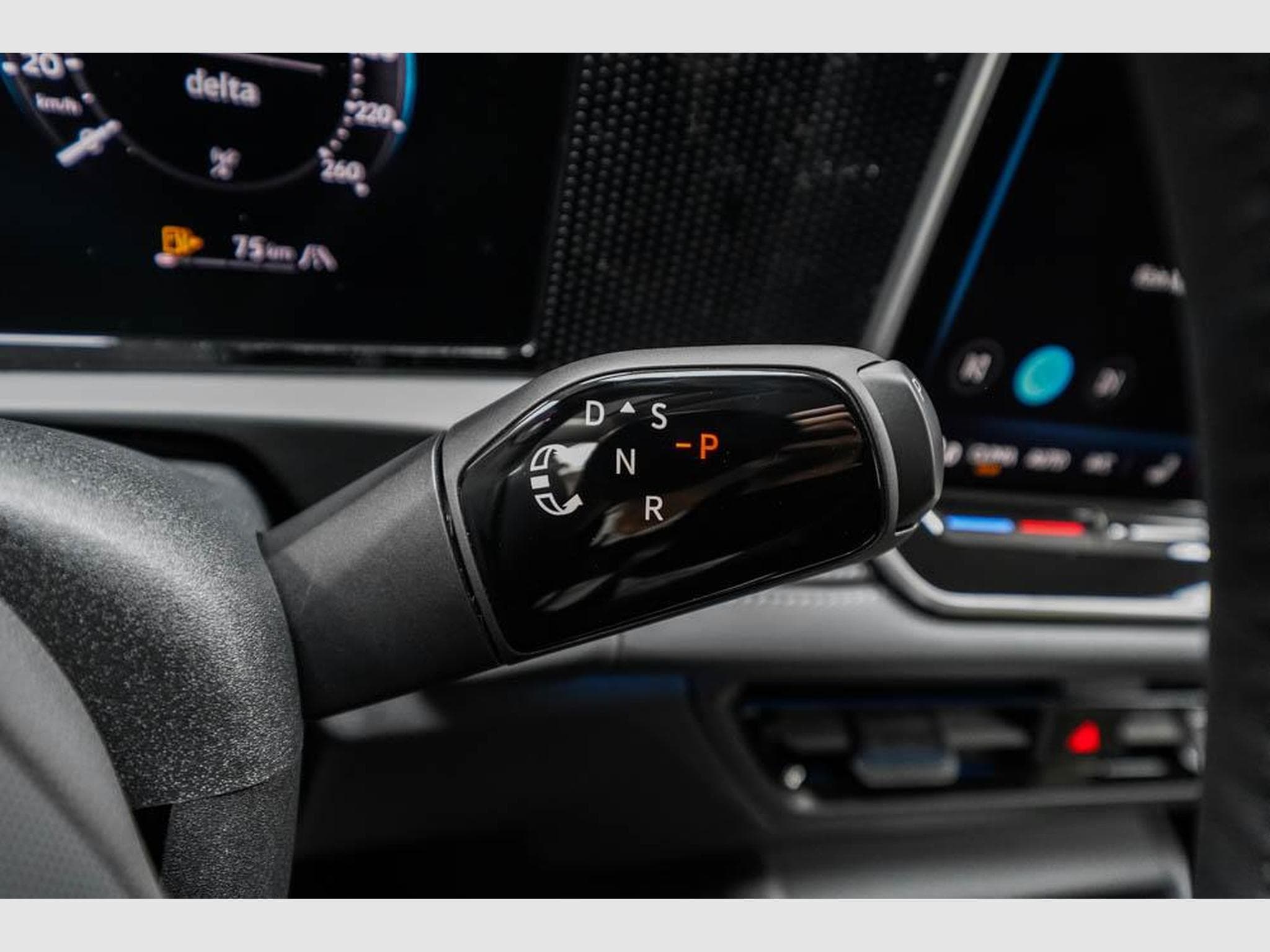 VW Tiguan 1,5 eTSI DSG (2026) - Foto 11
