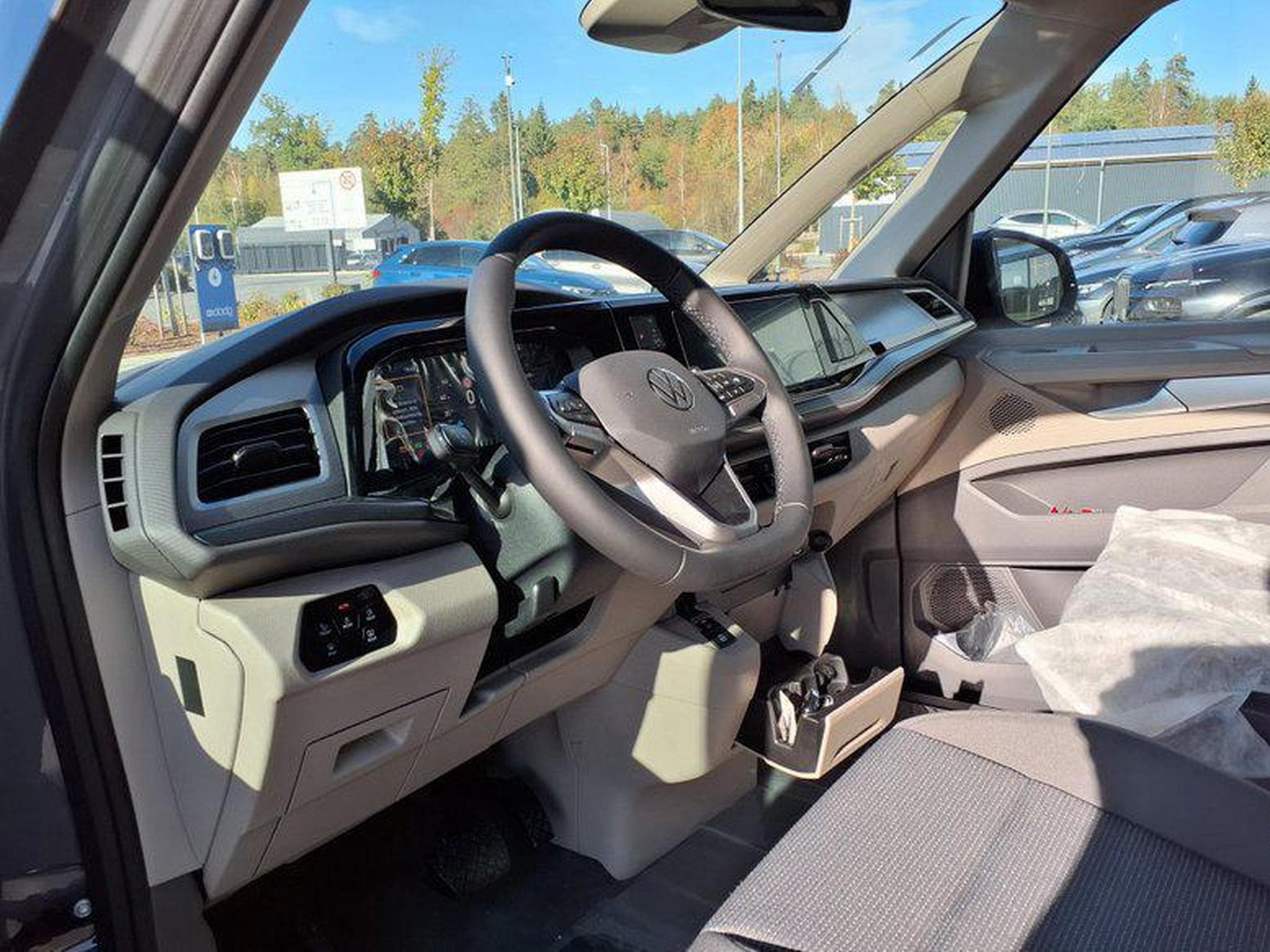 VW T7 Business LÜ 2.0 TDI 7-Gang-DSG (2026) - Foto 6