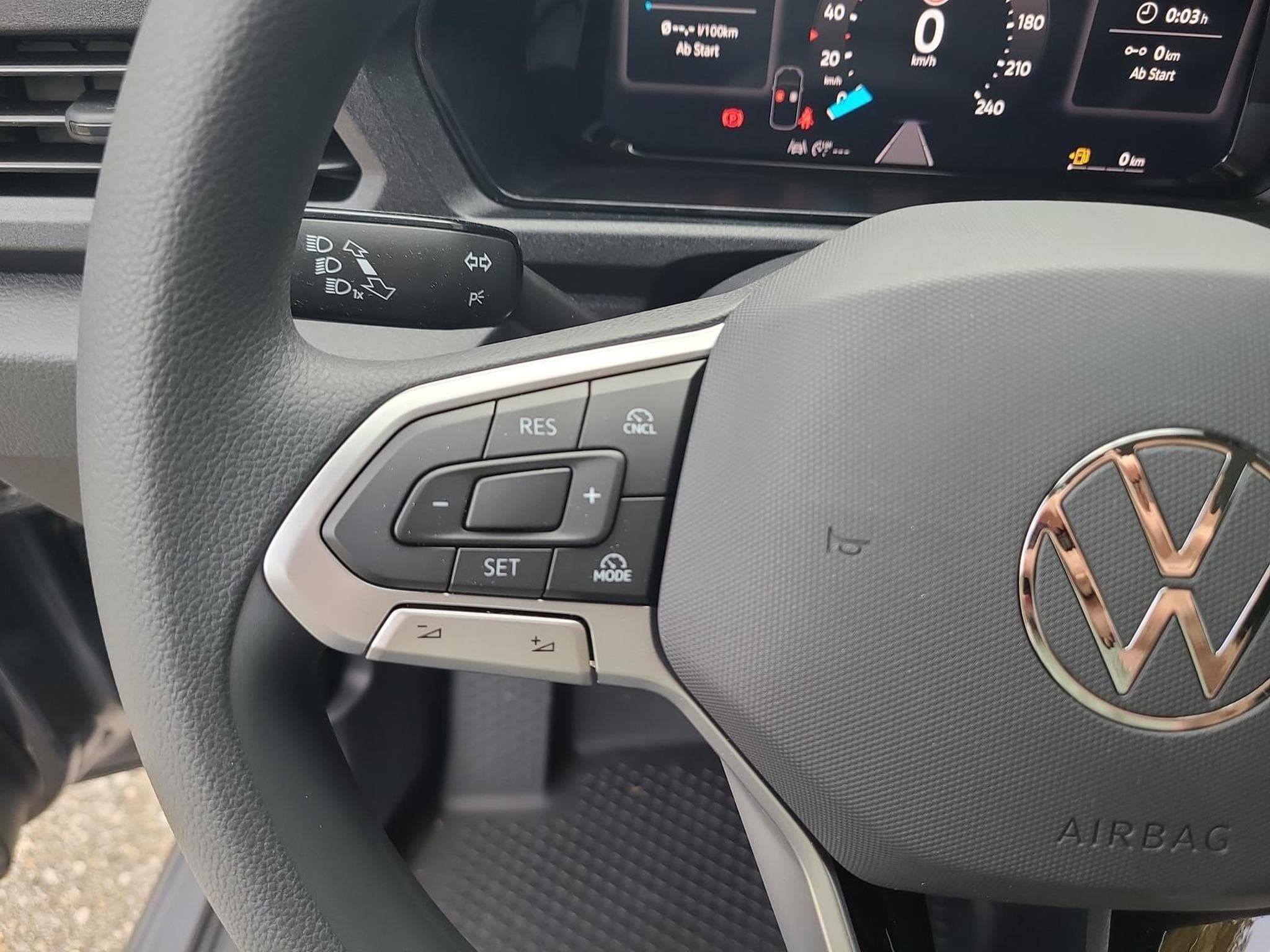 VW Caddy Cargo (2026) - Foto 14