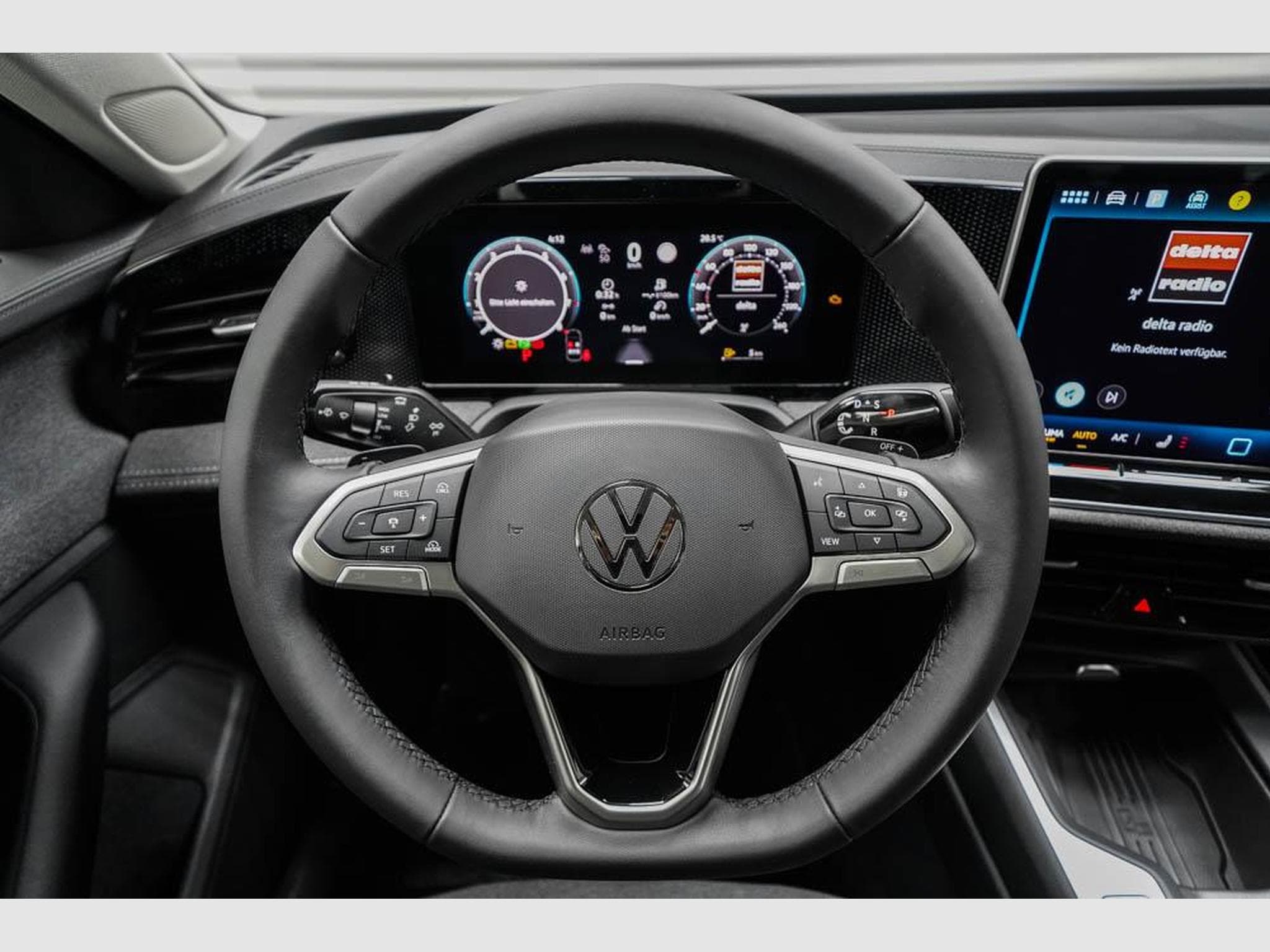 VW Passat Variant 1,5 eTSI (2026) - Foto 9
