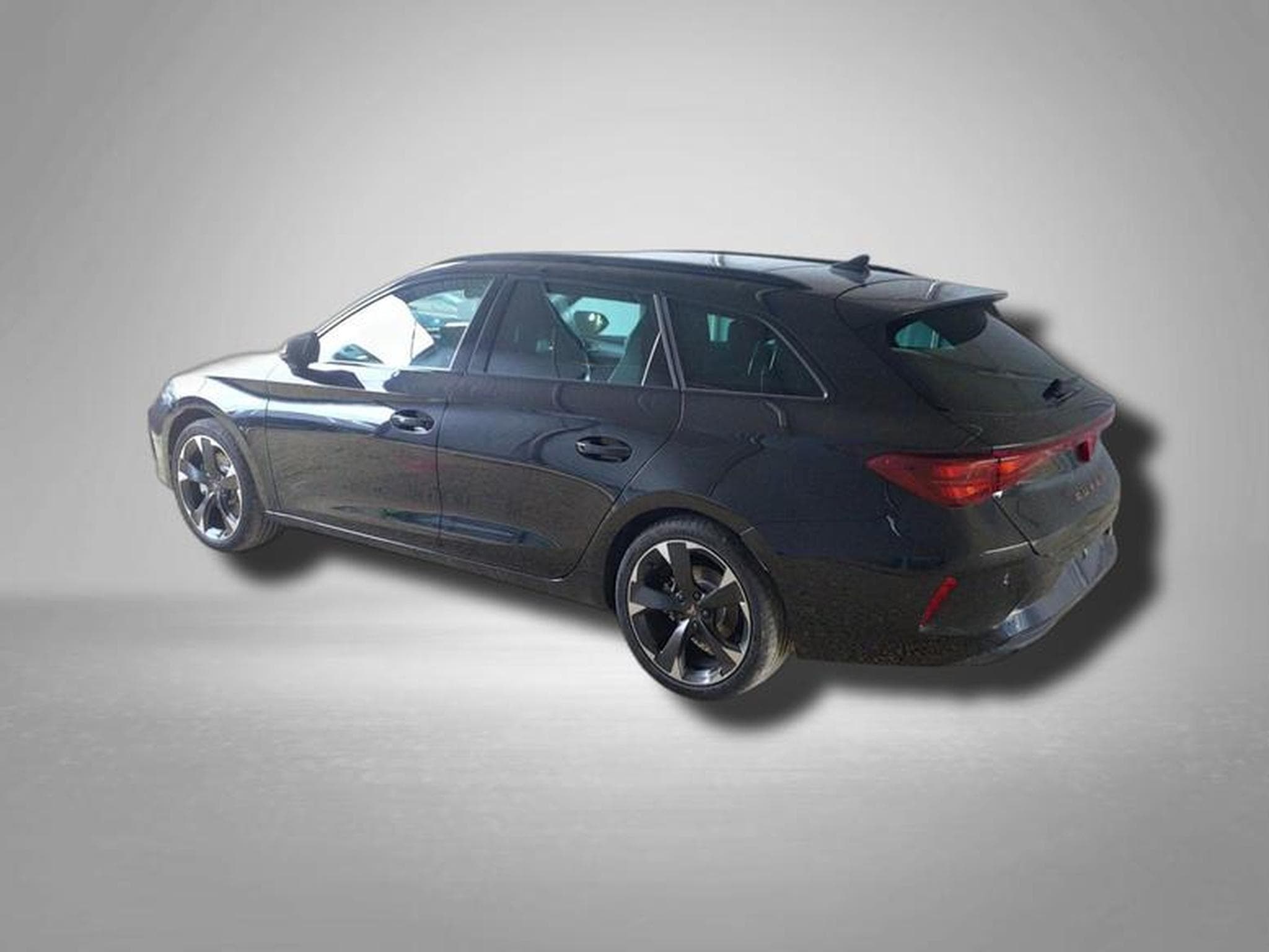 Cupra Leon 2.0 TSI 7-Gang-DSG 4Drive (2026) - Foto 2