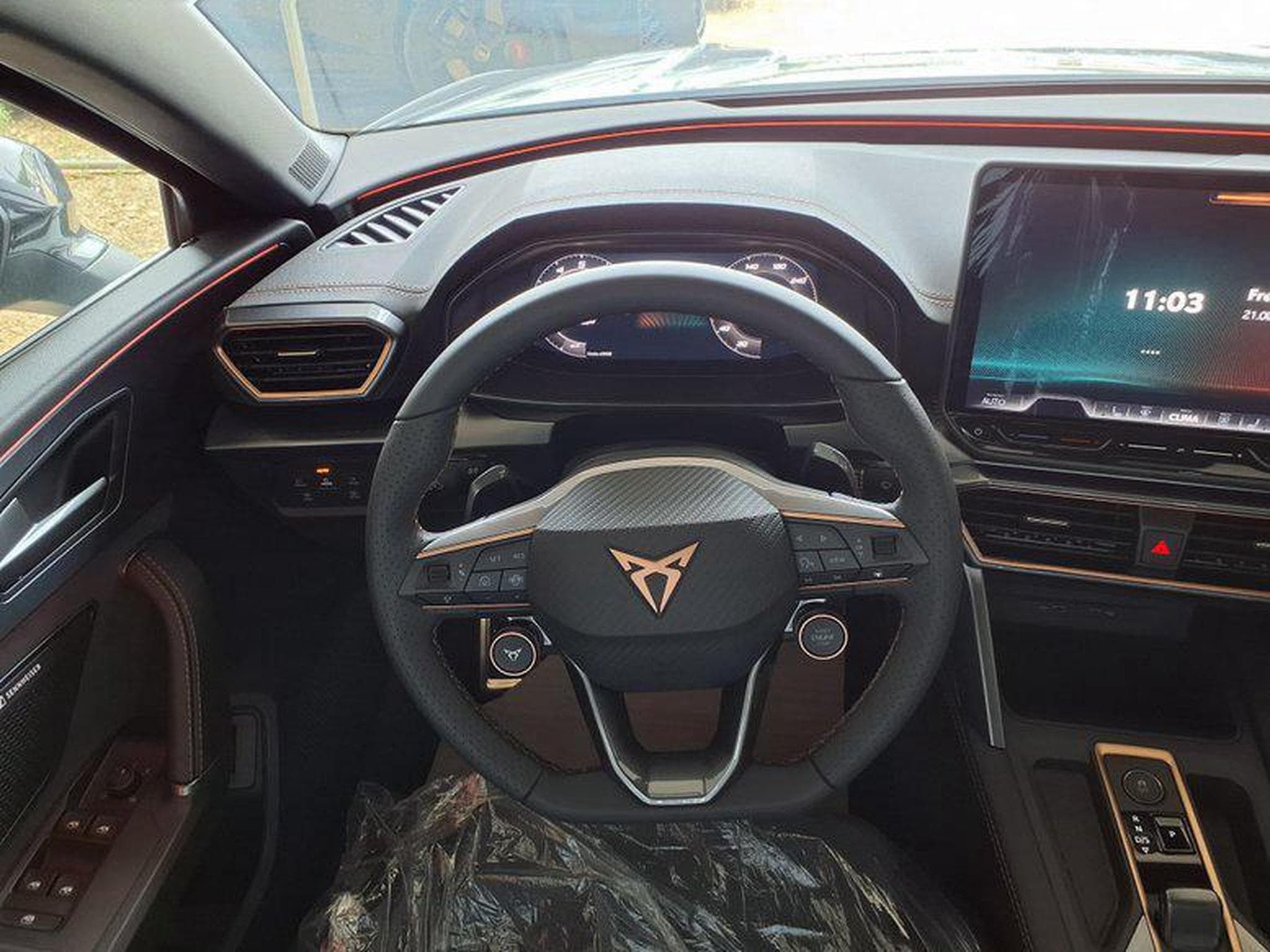 Cupra Leon 2.0 TSI 7-Gang-DSG 4Drive (2026) - Foto 8