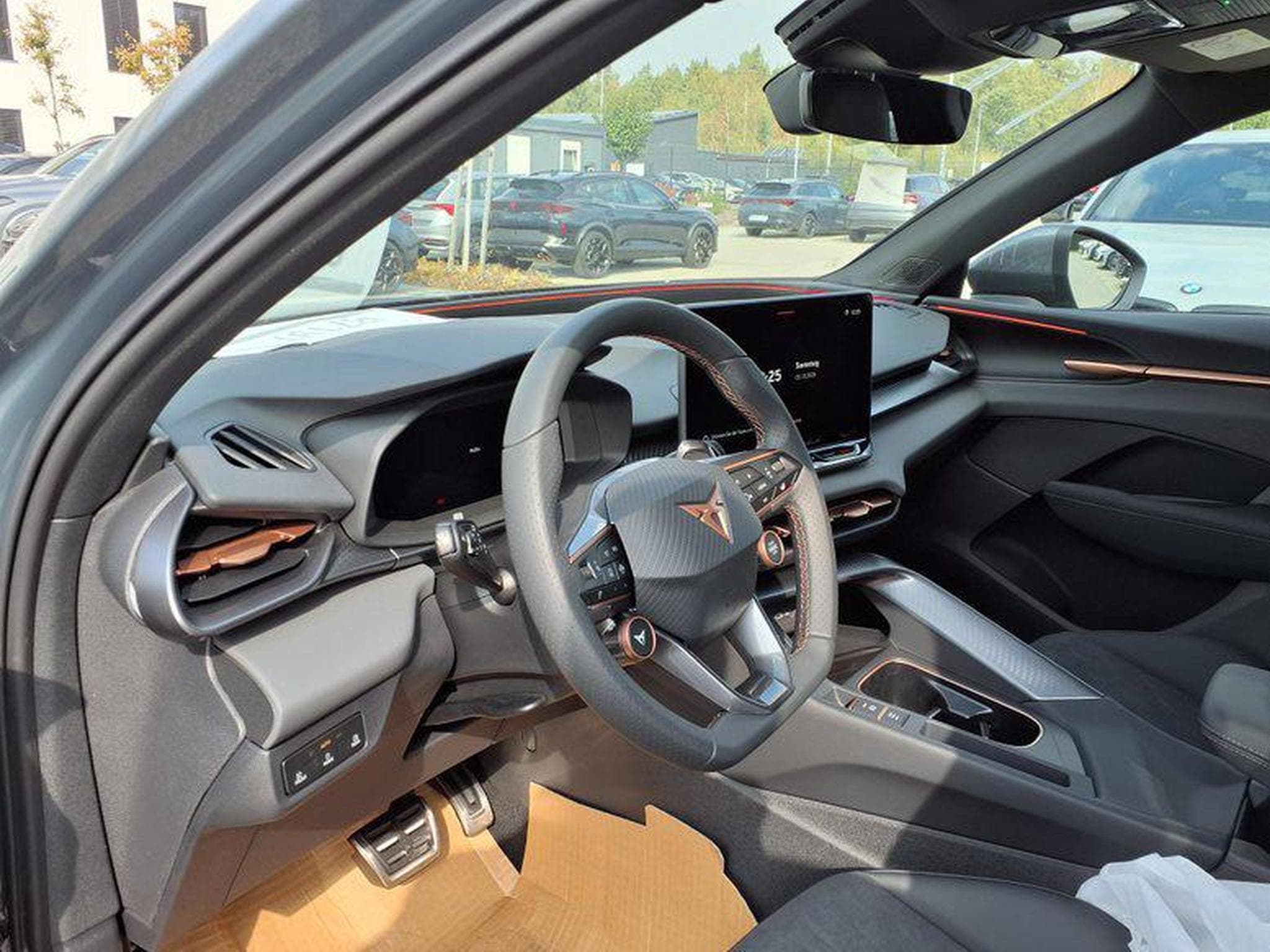 Cupra Terramar 1.5 eTSI 7-Gang-DSG (2026) - Foto 6