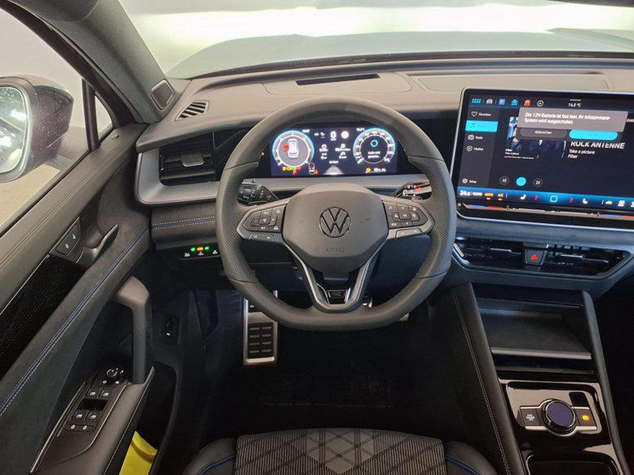 VW Tayron R-Line 2.0 TDI 7-Gang-DSG 4MOTION (2025) - Foto 12