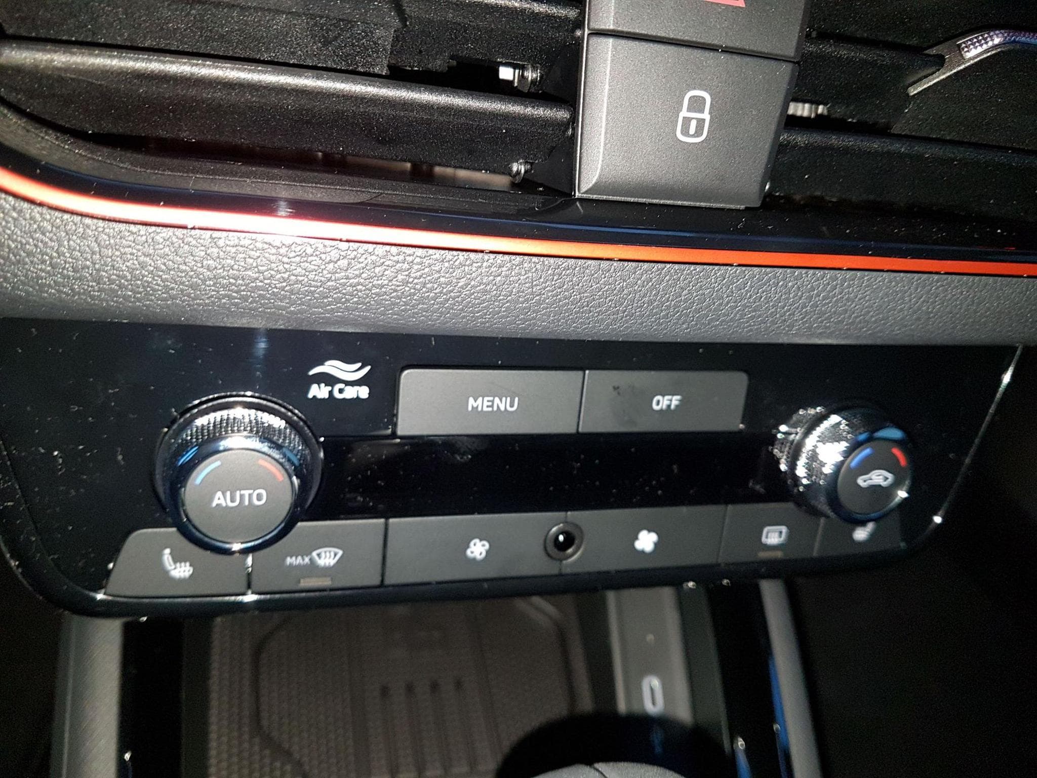 Skoda Kamiq Monte Carlo (2026) - Foto 15