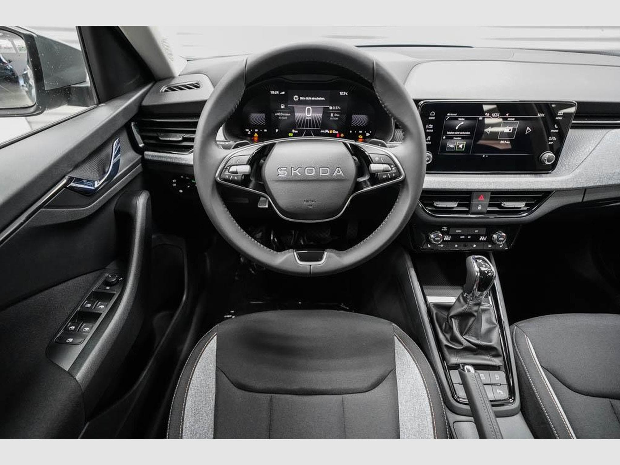 Skoda Kamiq 1,0 TSI DSG (2026) - Foto 8