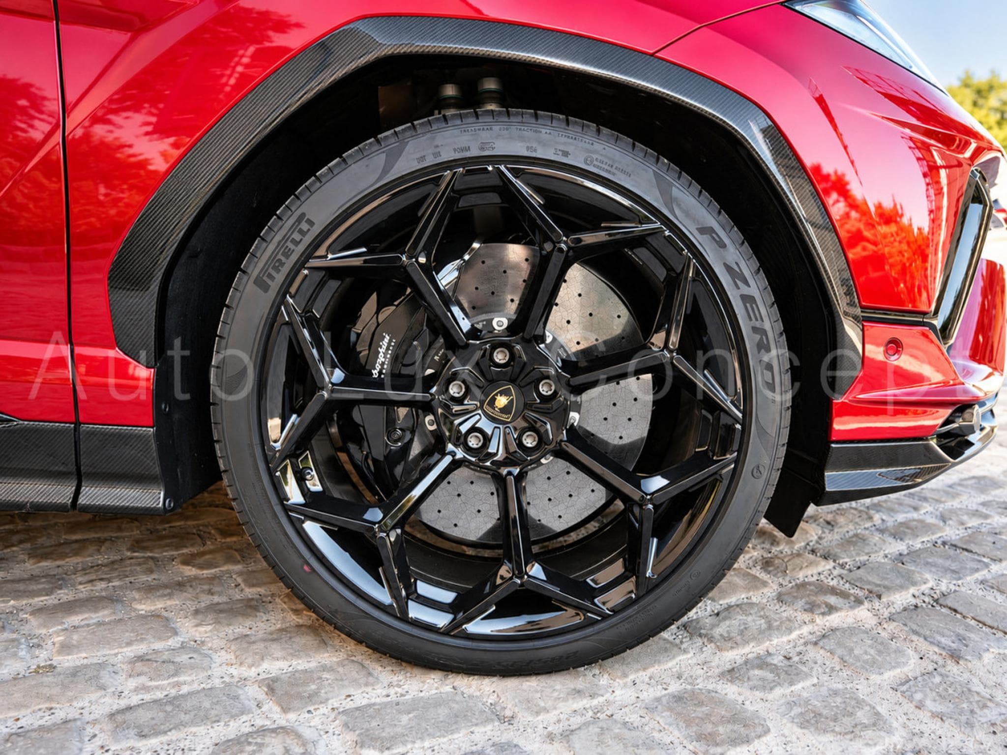 Lamborghini Urus Performante (2025) - Photo 16