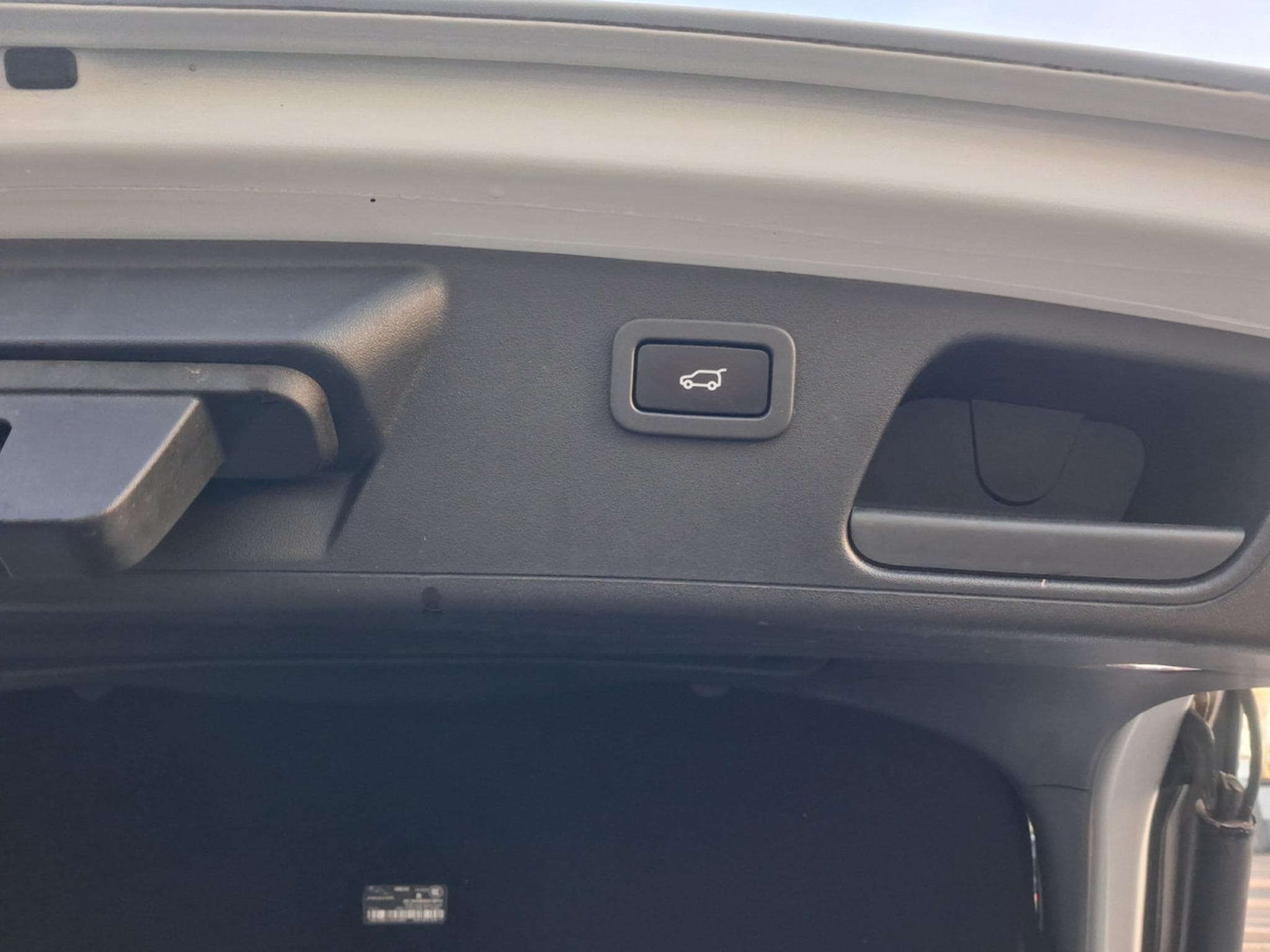 Jaguar E-Pace RDINAMIC (2018) - Photo 7
