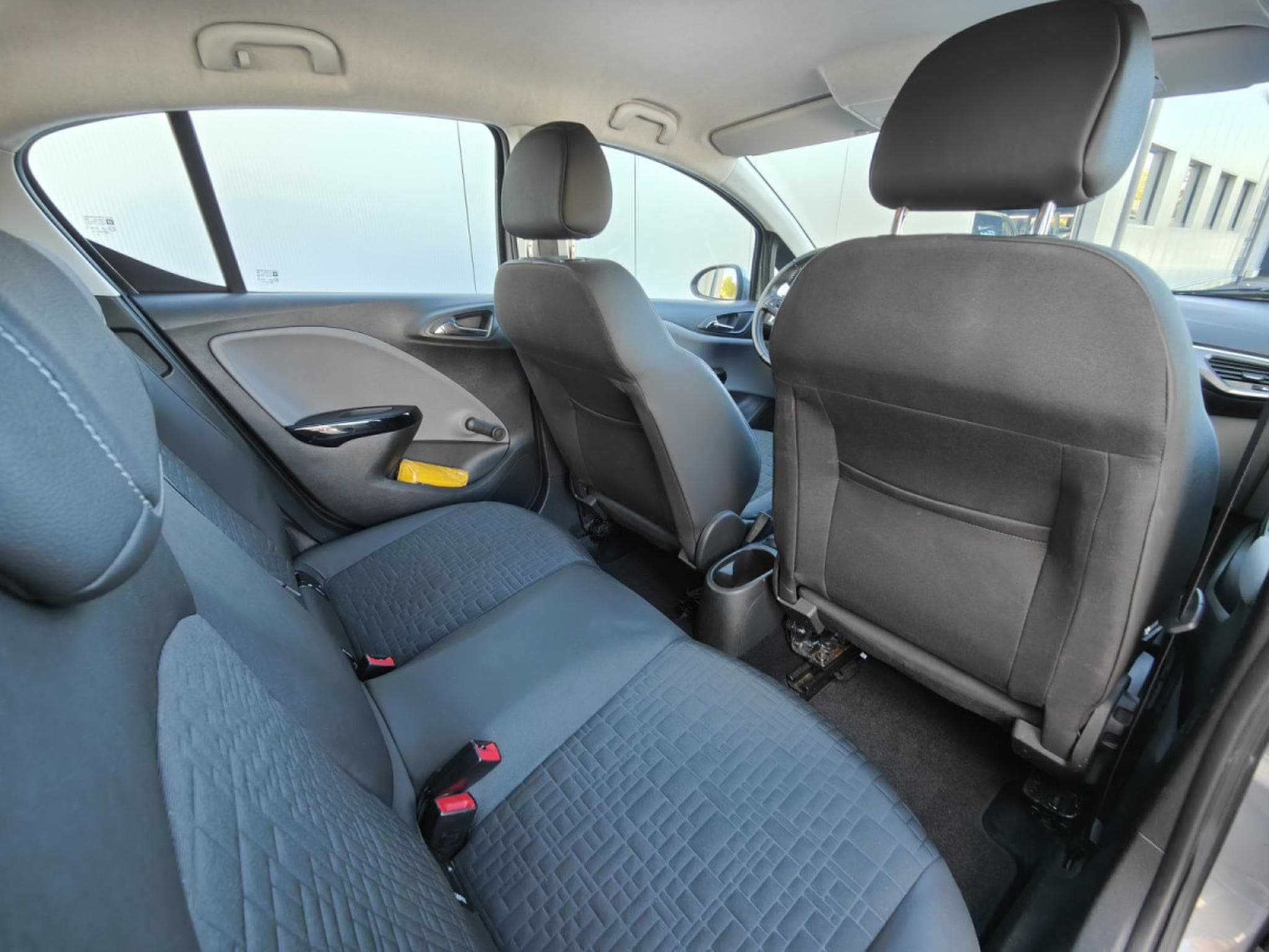 Opel Corsa 1.4i AUTOMATIQUE CLIMATISATION CARPLAY BLUETOOTH (2018) - Photo 8