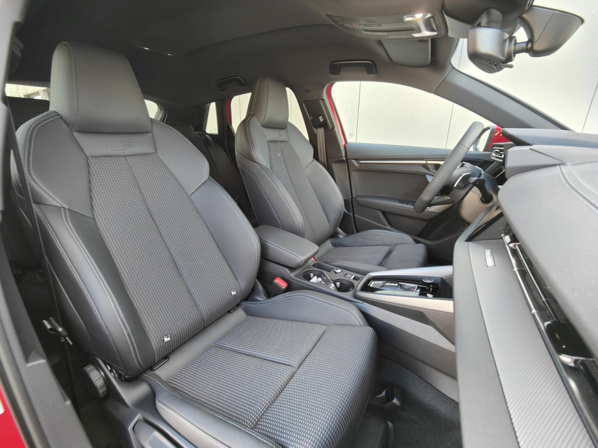 Audi A3 A3 SPORTBACK 35 TFSI S-TRONIC S-LINE CARPLAY GPS BLUETOOTH C (2025) - Photo 7
