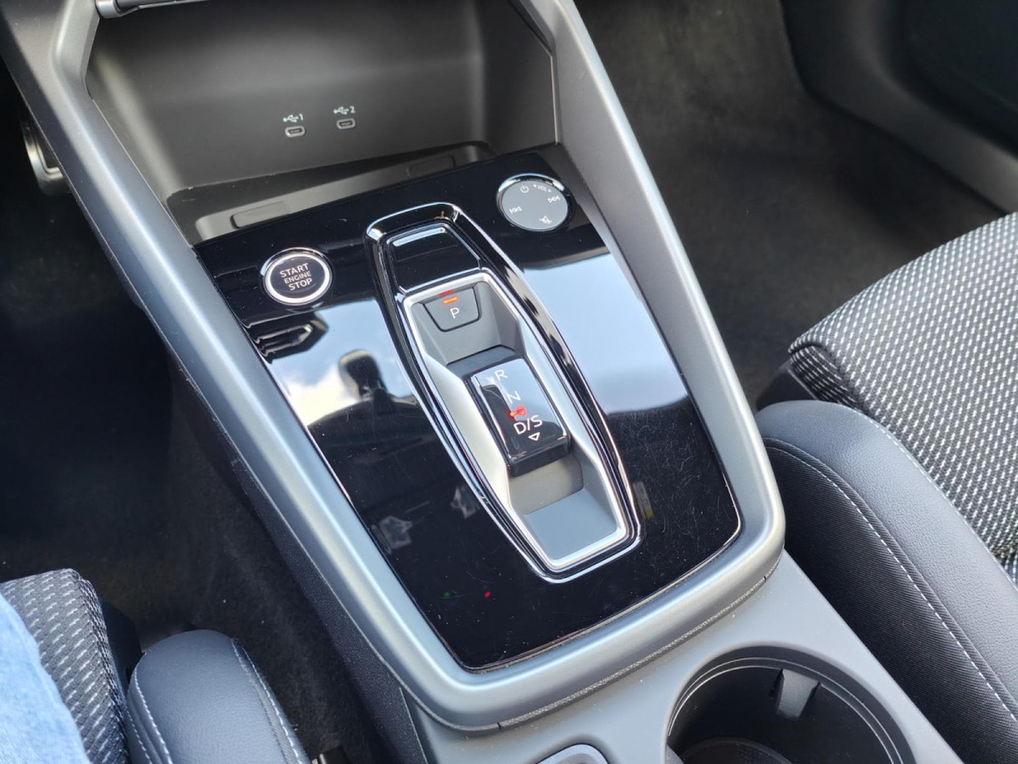 Audi A3 A3 SPORTBACK 35 TFSI S-TRONIC S-LINE CARPLAY GPS BLUETOOTH C (2025) - Photo 13