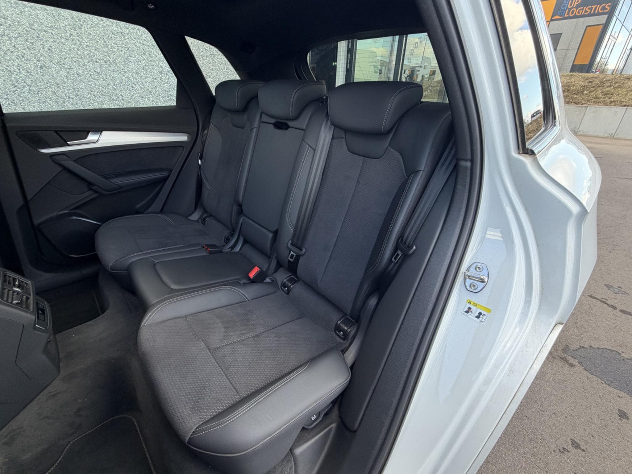 Audi Q5 Q5 40 TDI QUATTRO S LINE  -  PANORAMIQUE - VIRTUAL COCKPIT - (2023) - Foto 18