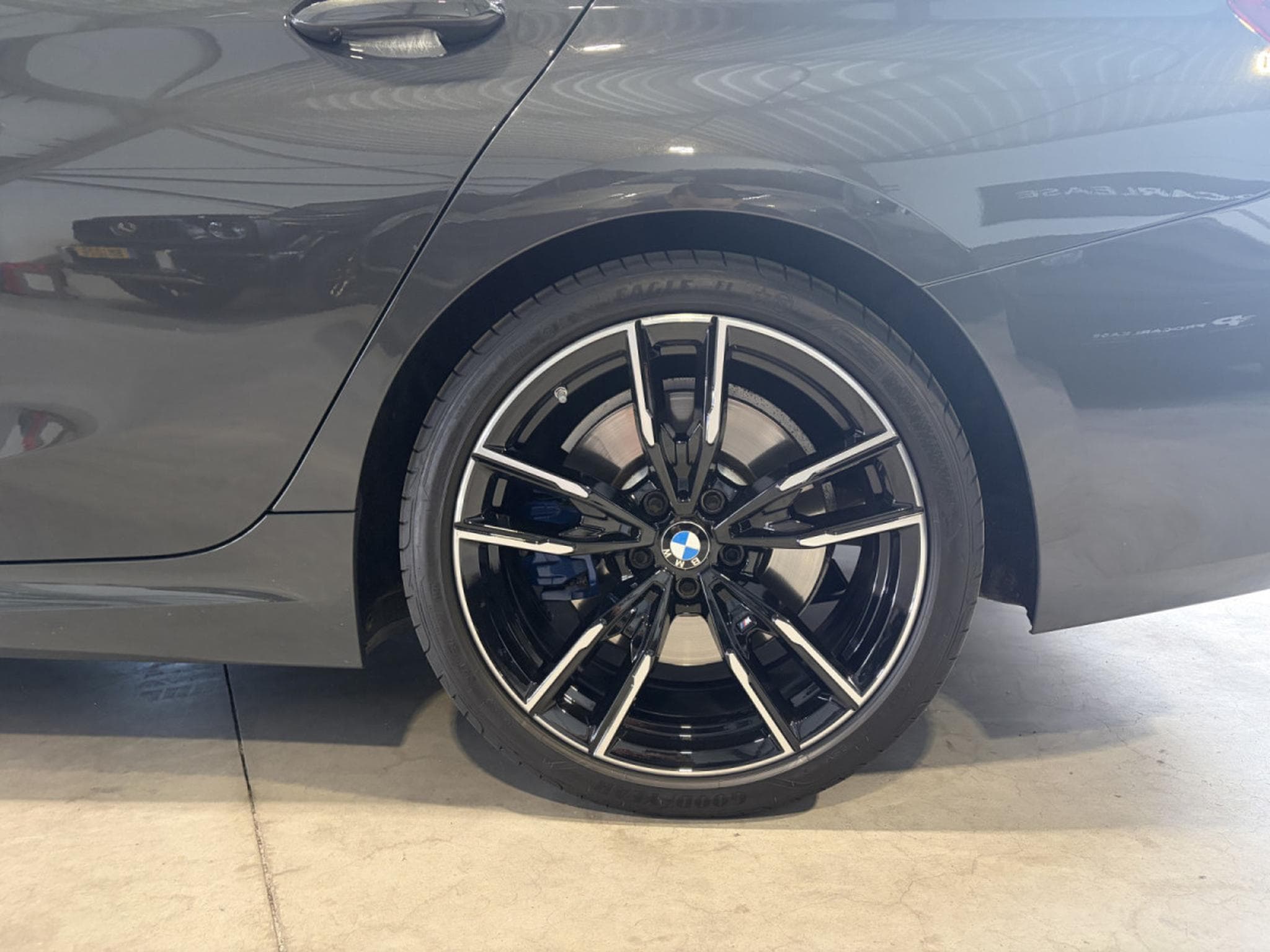 BMW M340 Touring M340 d xDrive/Pano/HUD/Camera/19/ACC/ (2023) - Foto 24