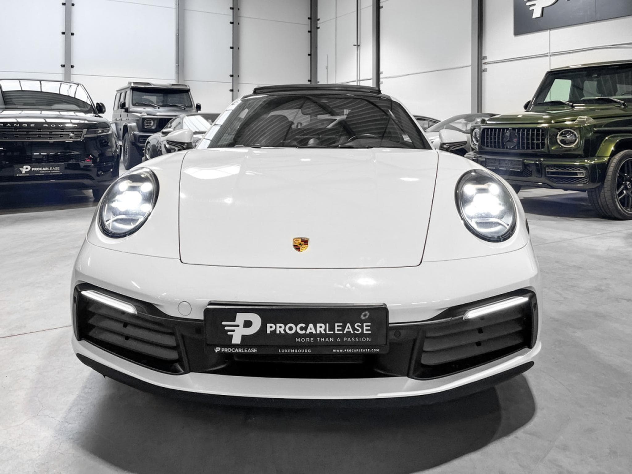 Porsche 911 992 CARRERA S - TOIT OUVRANT - PURE WHITE - SPORT CHRONO - P (2023) - Foto 2