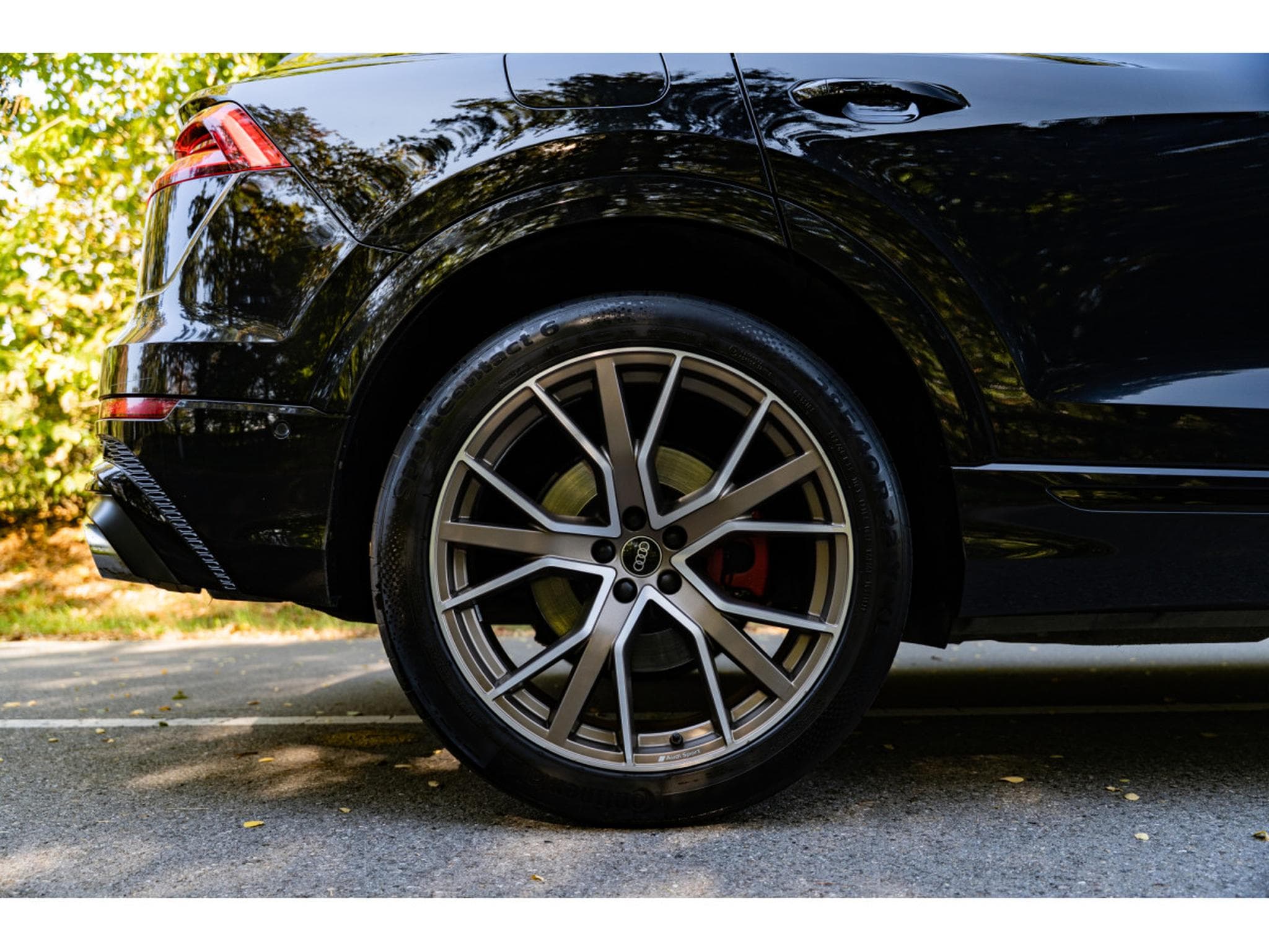 Audi SQ8 Audi SQ8 4.0 V8 TFSI 507 ch quattro Tiptronic (2023) - Photo 4