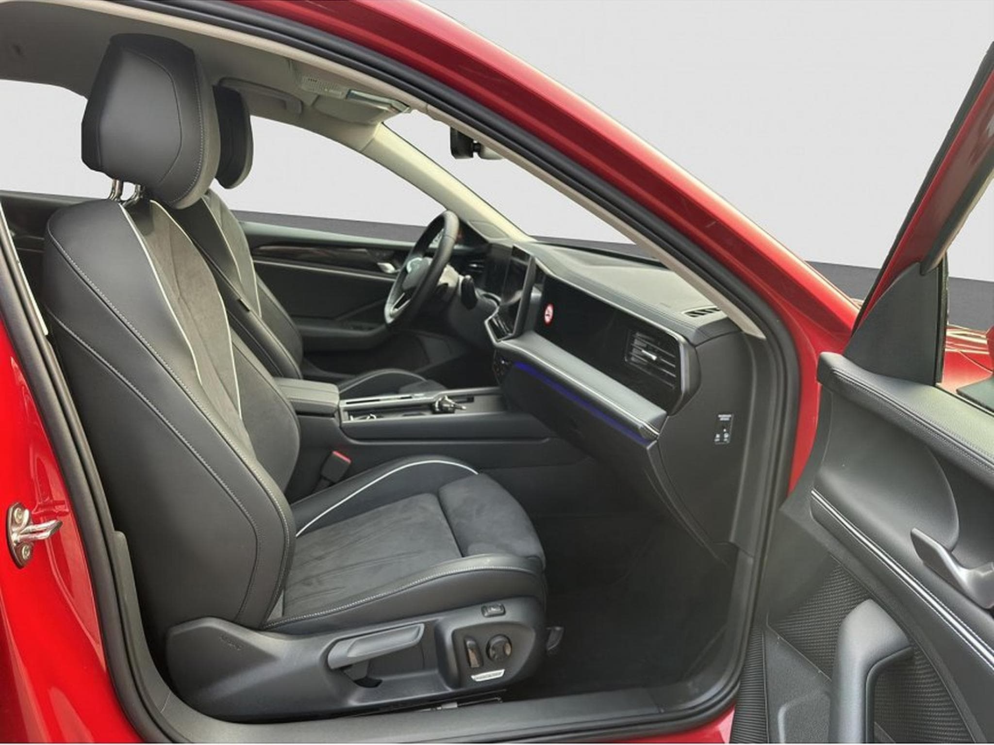 VW Passat (2026) - Photo 12