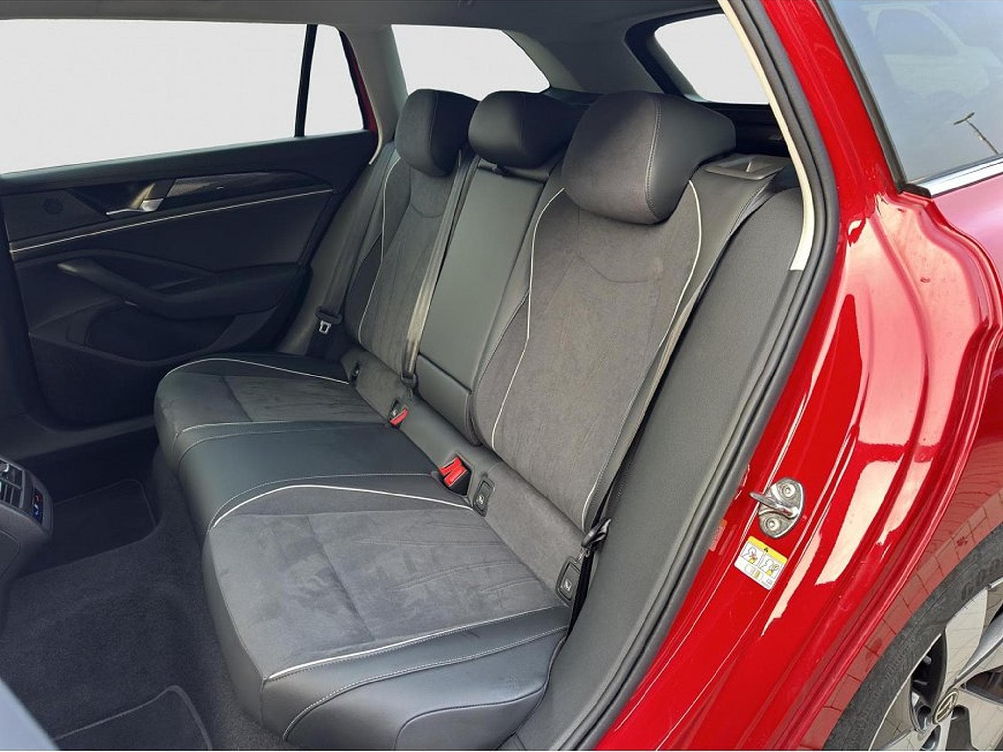 VW Passat (2026) - Photo 17