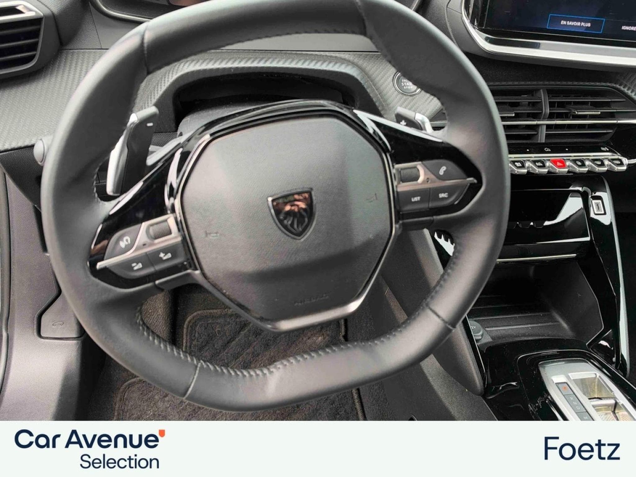 PEUGEOT 2008 1.2 Hybrid 136ch Allure e-DCS6 (2025) - Photo 6
