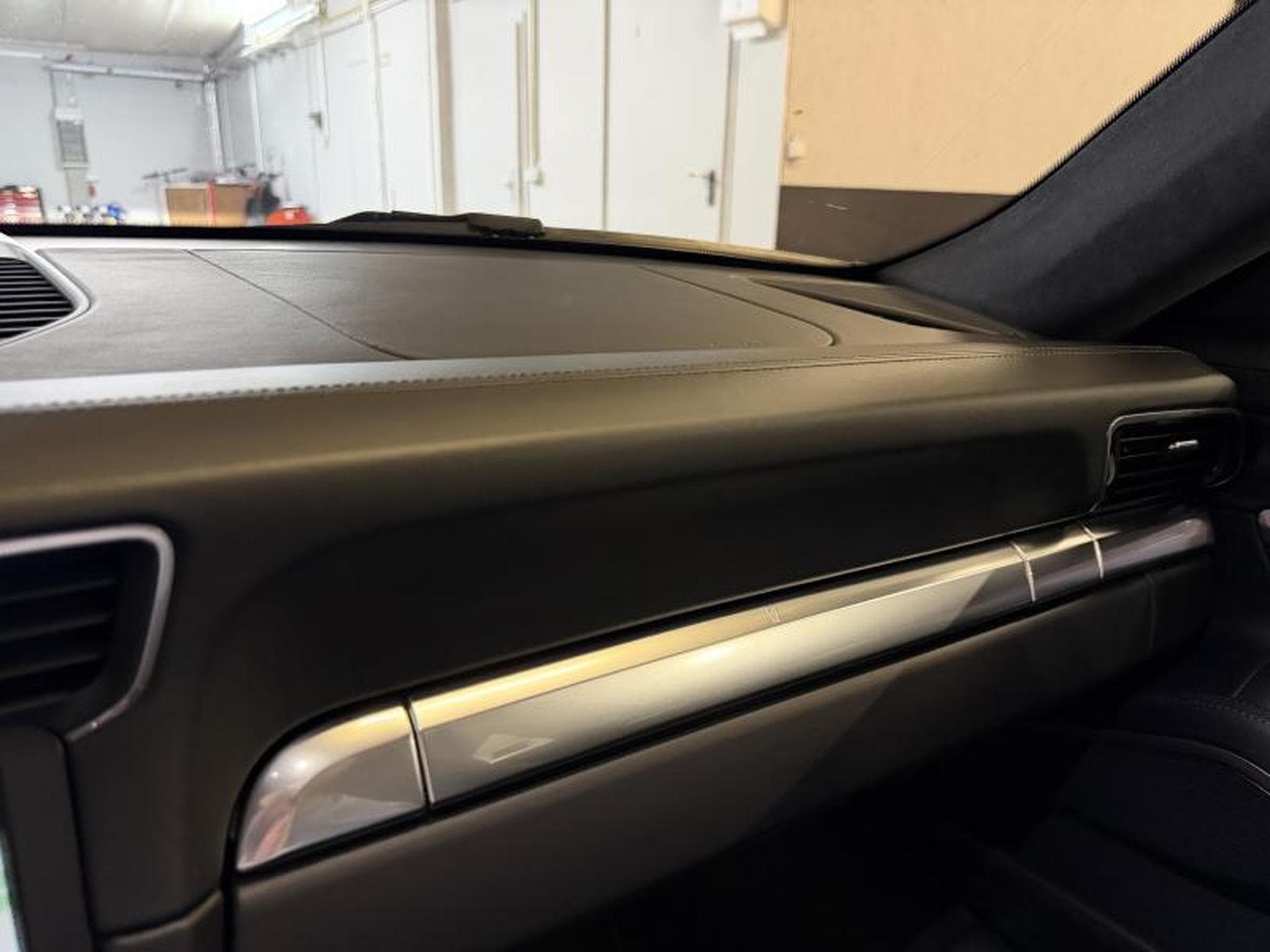 Porsche 911 911 Carrera 2 PDK (2014) - Photo 17