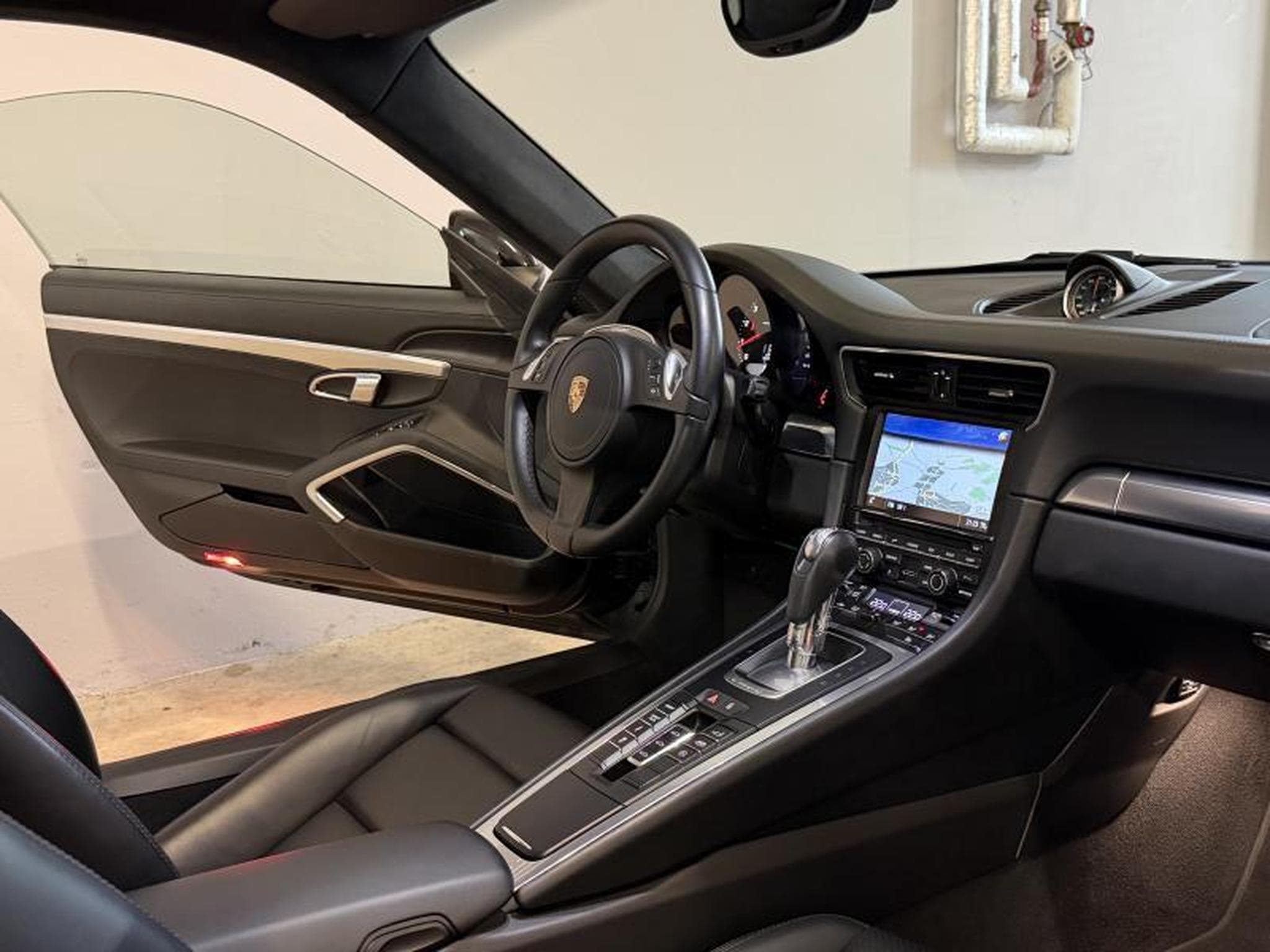 Porsche 911 911 Carrera 2 PDK (2014) - Photo 23