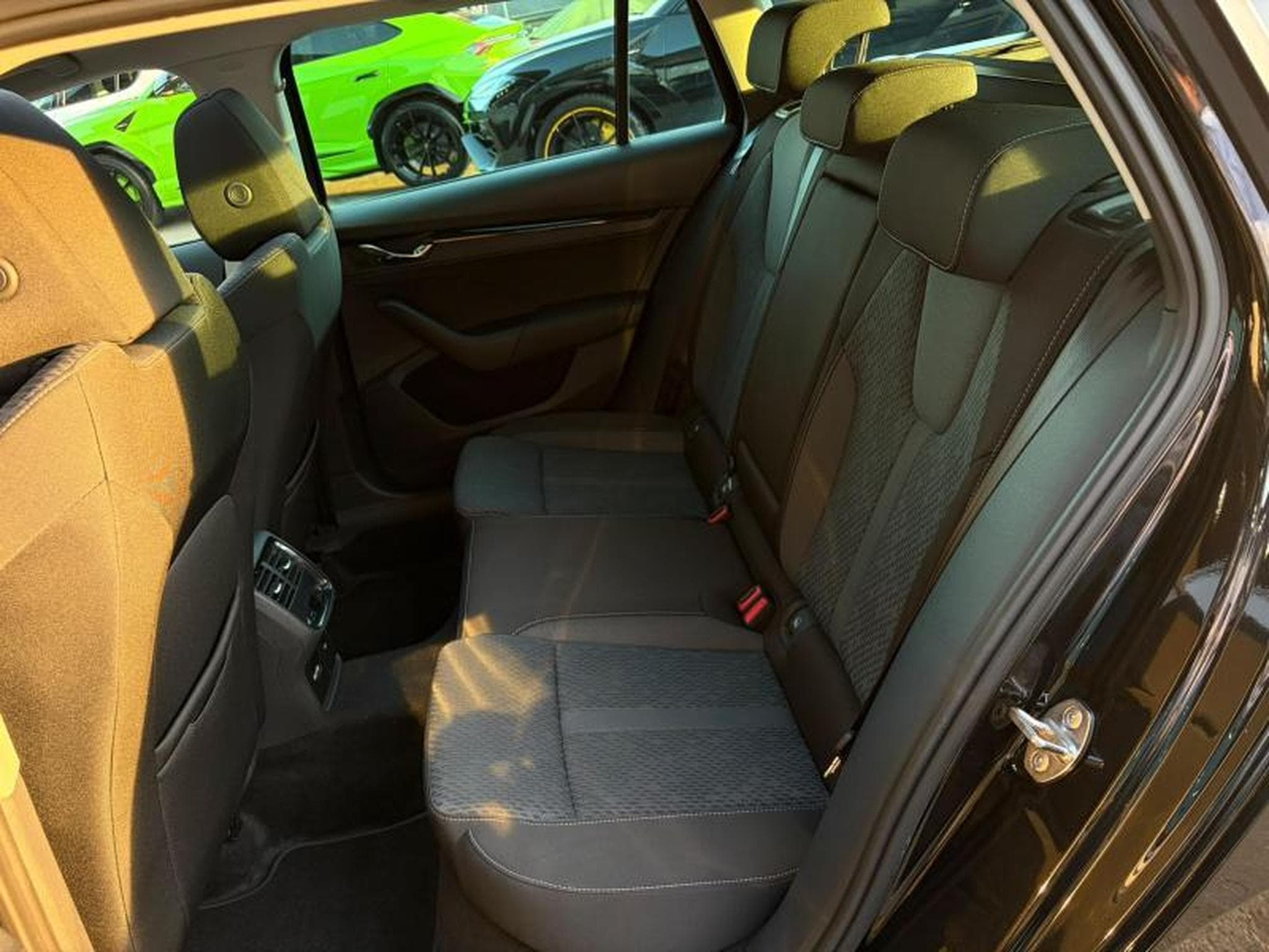 Skoda Octavia Ambition/2.0 150ch/Toit Ouvrant/Camera/Sièges chauffants (2023) - Foto 16