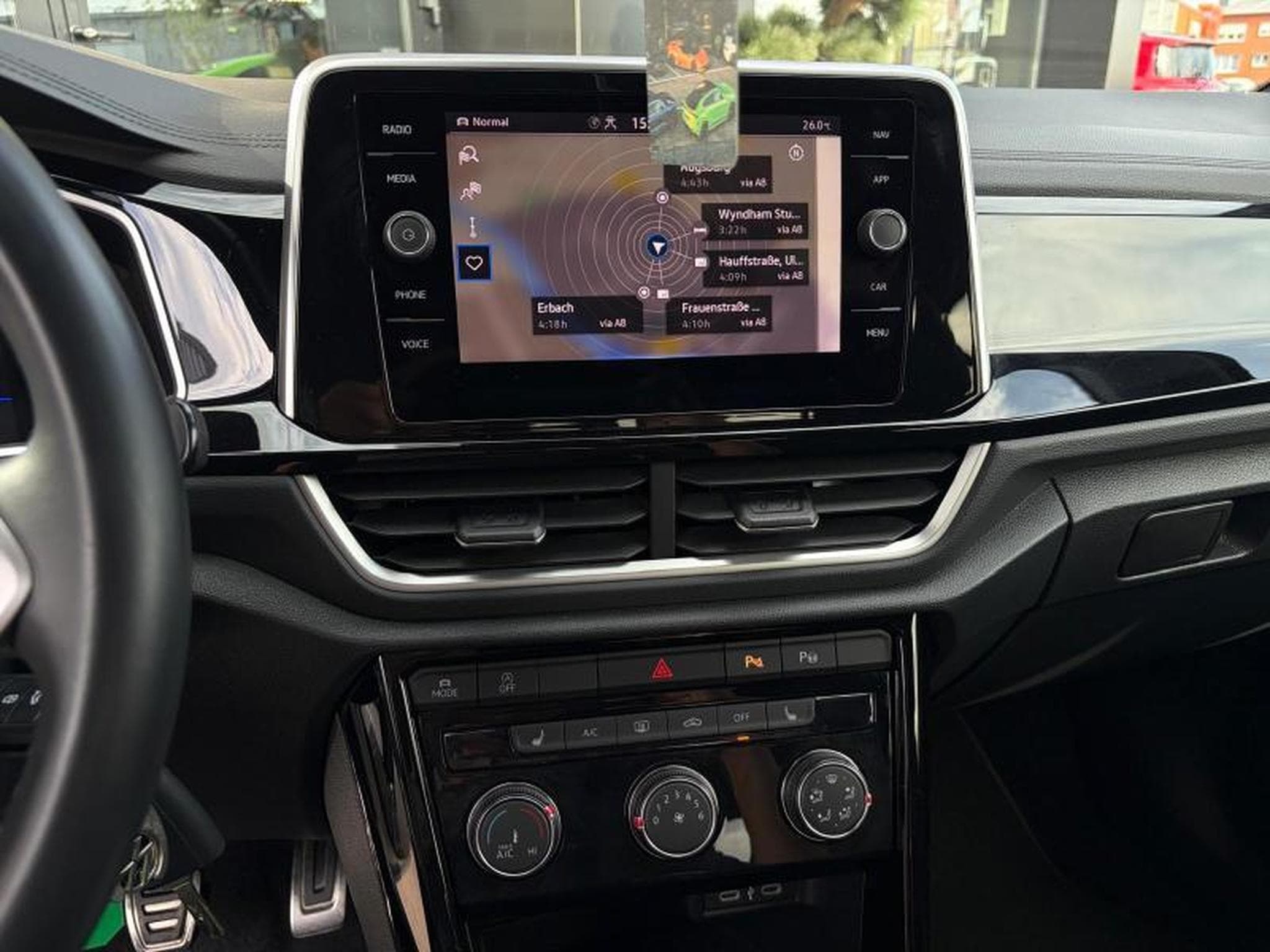 VW T-Roc R-Line 1.0 110ch/Sièges chauffants/Led/Gps (2024) - Foto 6