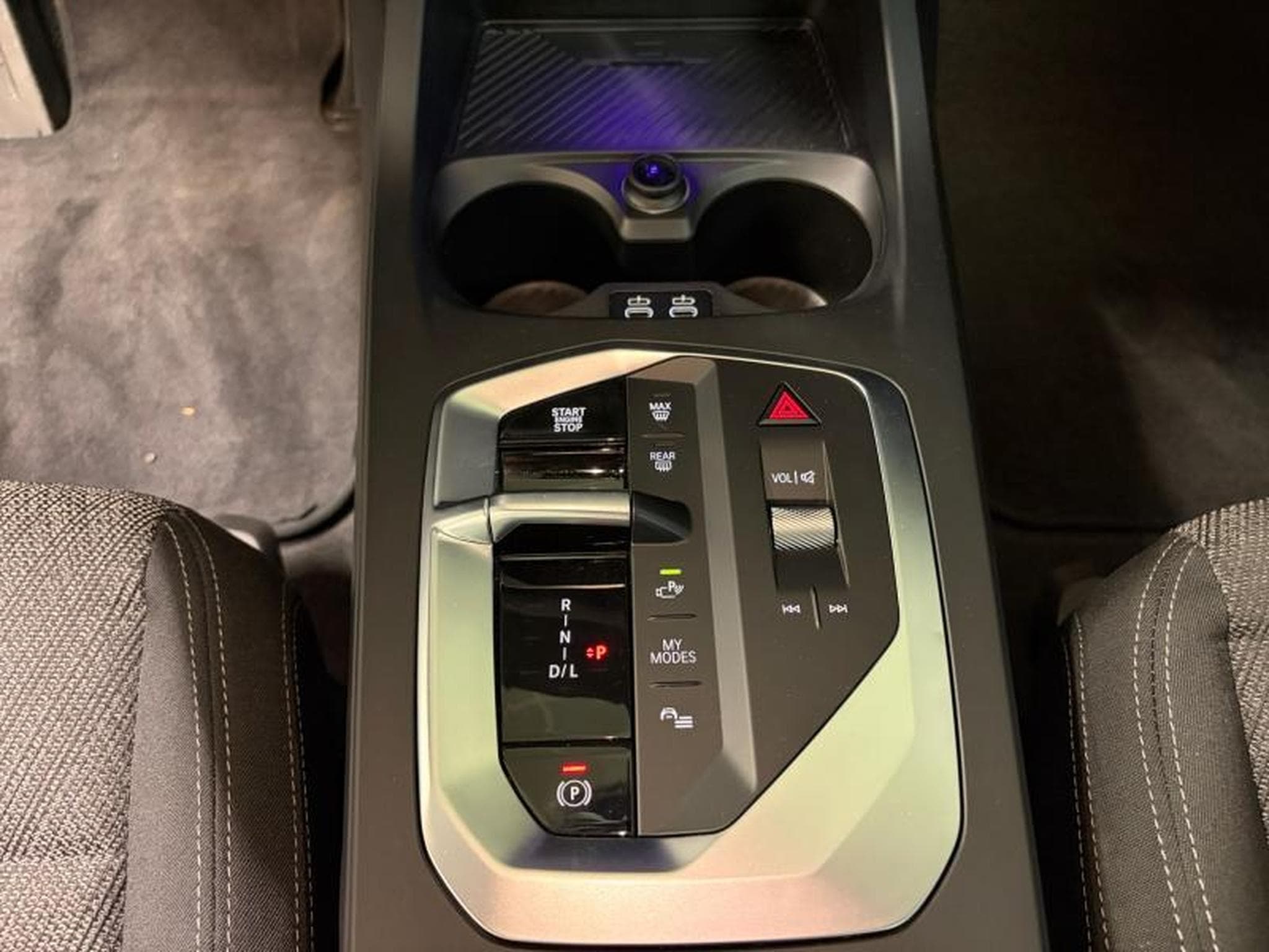 BMW 120 120 Kit M Sport (2025) - Photo 13