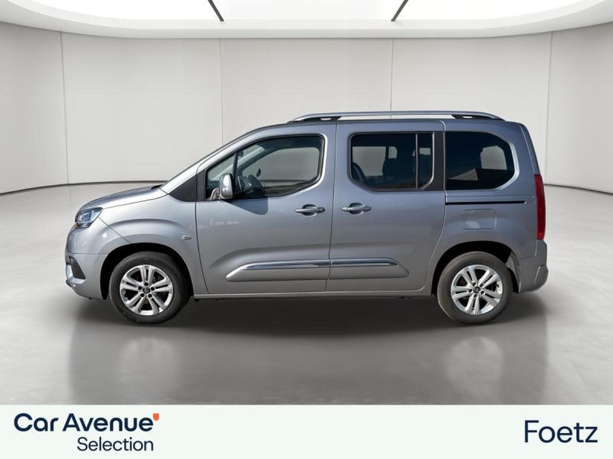 Toyota ProAce FAMILY (2020) - Photo 2