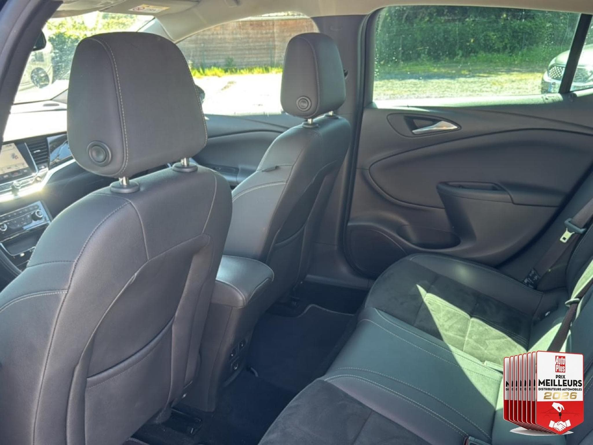 Opel ASTRA 1.4 TURBO 125 ELITE (2019) - Photo 17