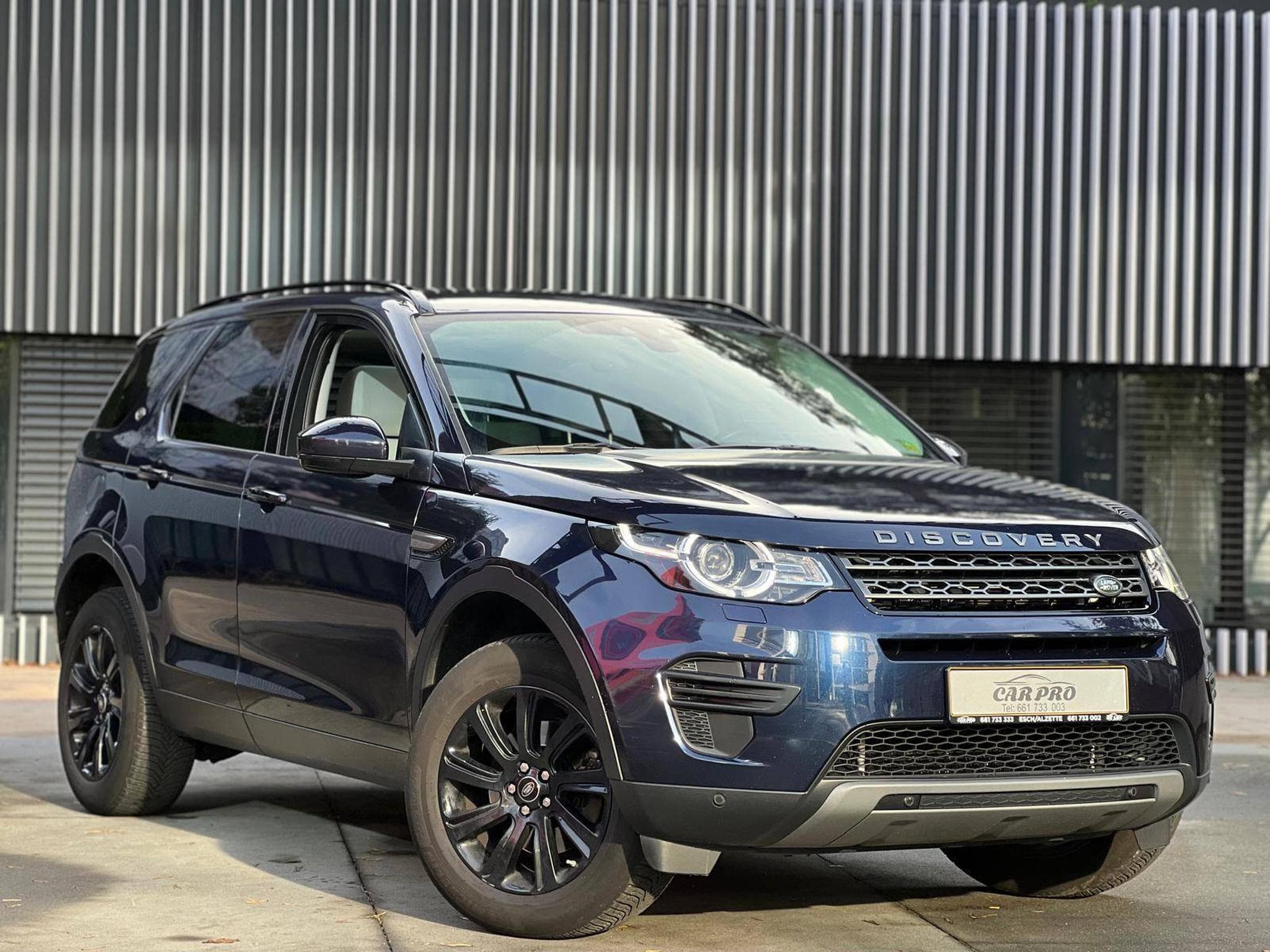 Land-Rover Discovery Sport AUTOMATIQUE / DIESEL / 4X4 (2019) - Foto 2