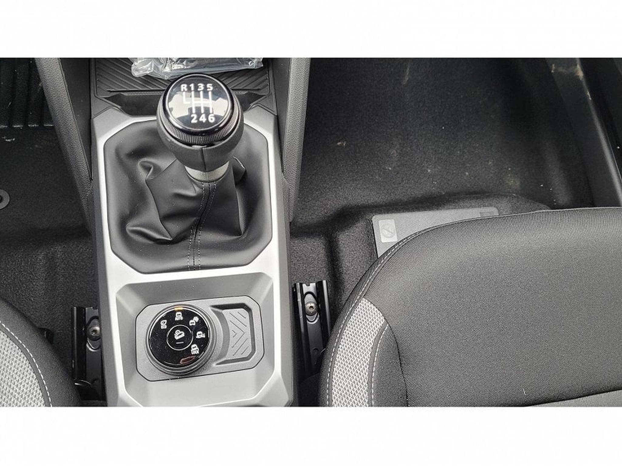 Dacia Duster (2026) - Foto 11