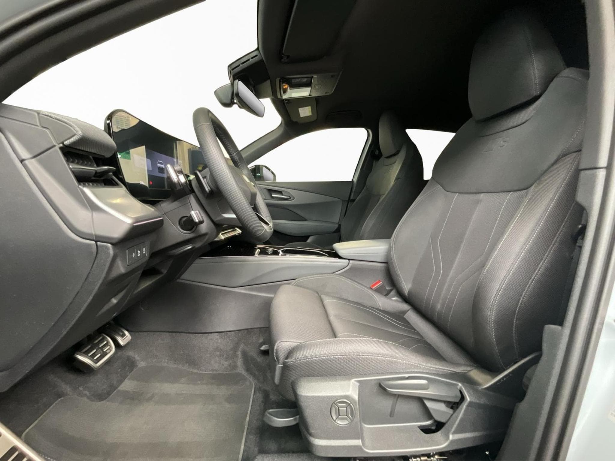 Audi Q3 S-Line+TDI+S-Tronic+LED+Tech+ (2025) - Foto 9