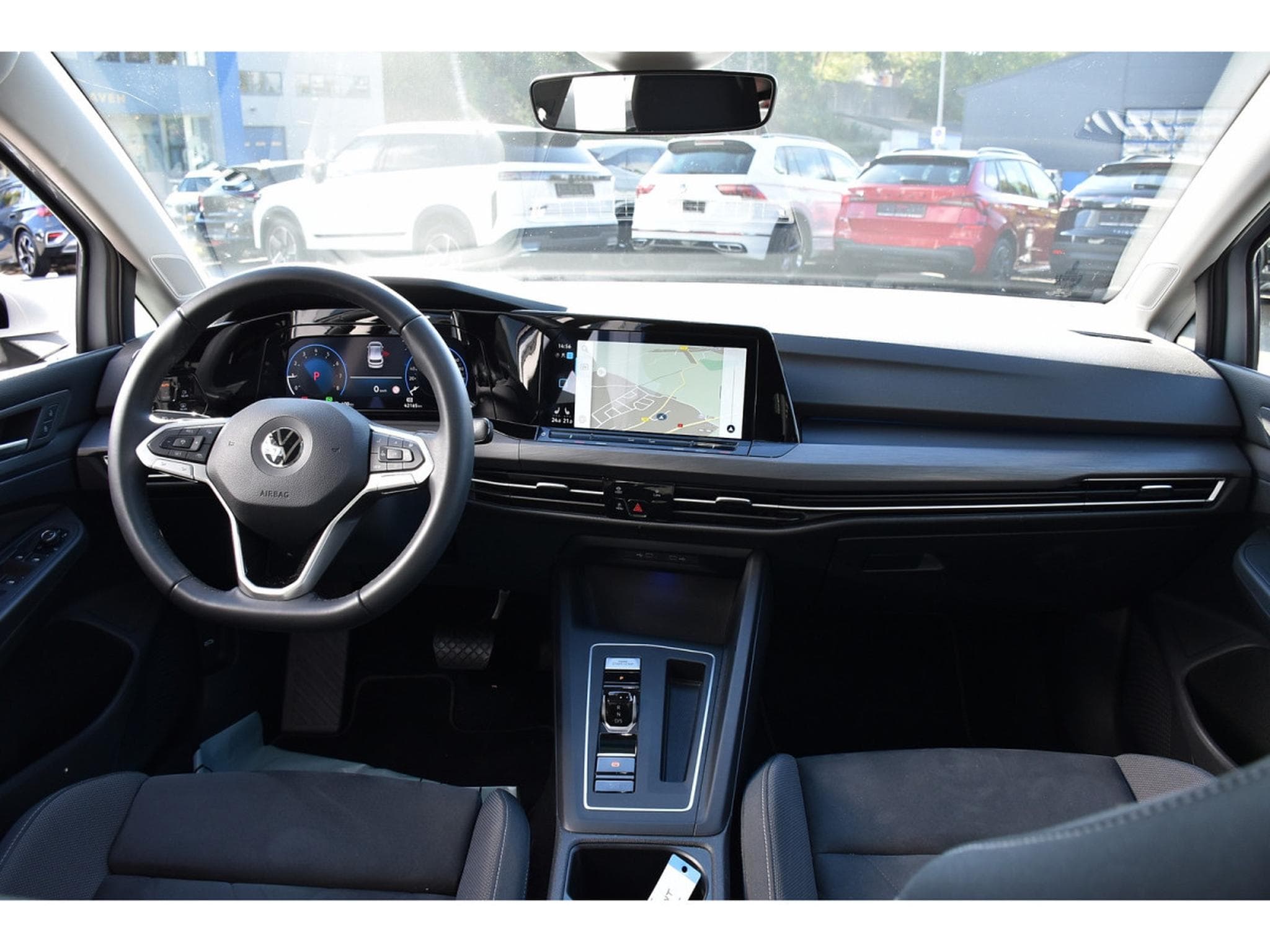 VW Golf 1.5 eTSI Style DSG PANO TRAVEL SIDE MEMO CAM 1° MAIN (2022) - Photo 10
