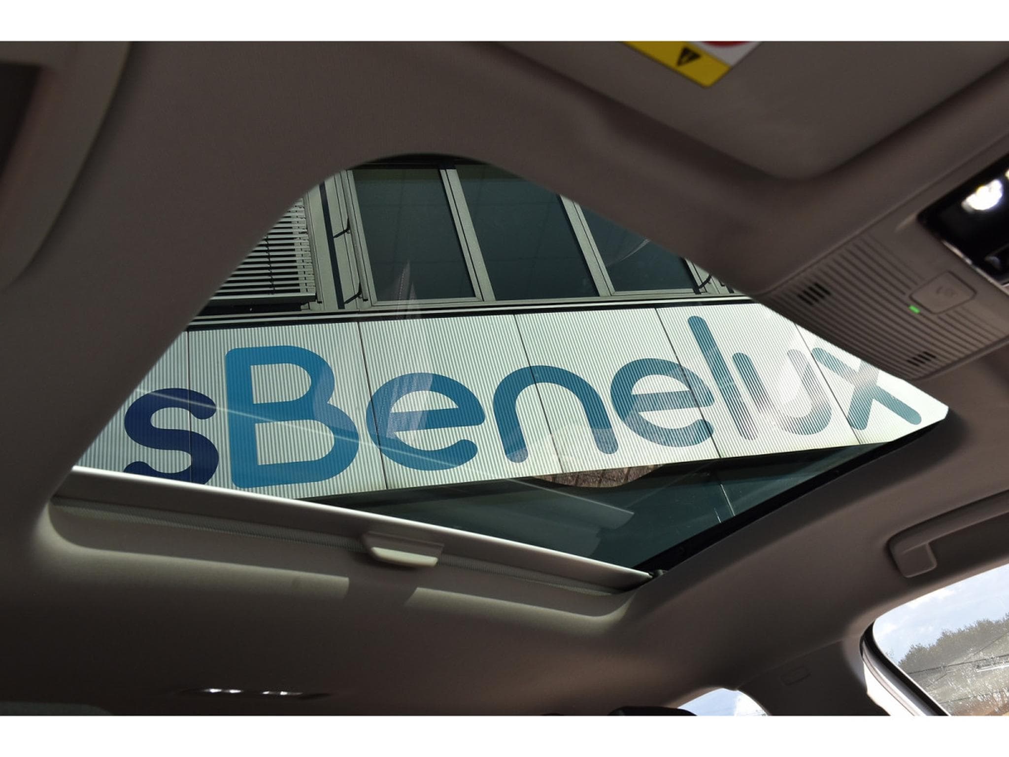 VW Golf 1.5 eTSI Style DSG PANO TRAVEL SIDE MEMO CAM 1° MAIN (2022) - Photo 9