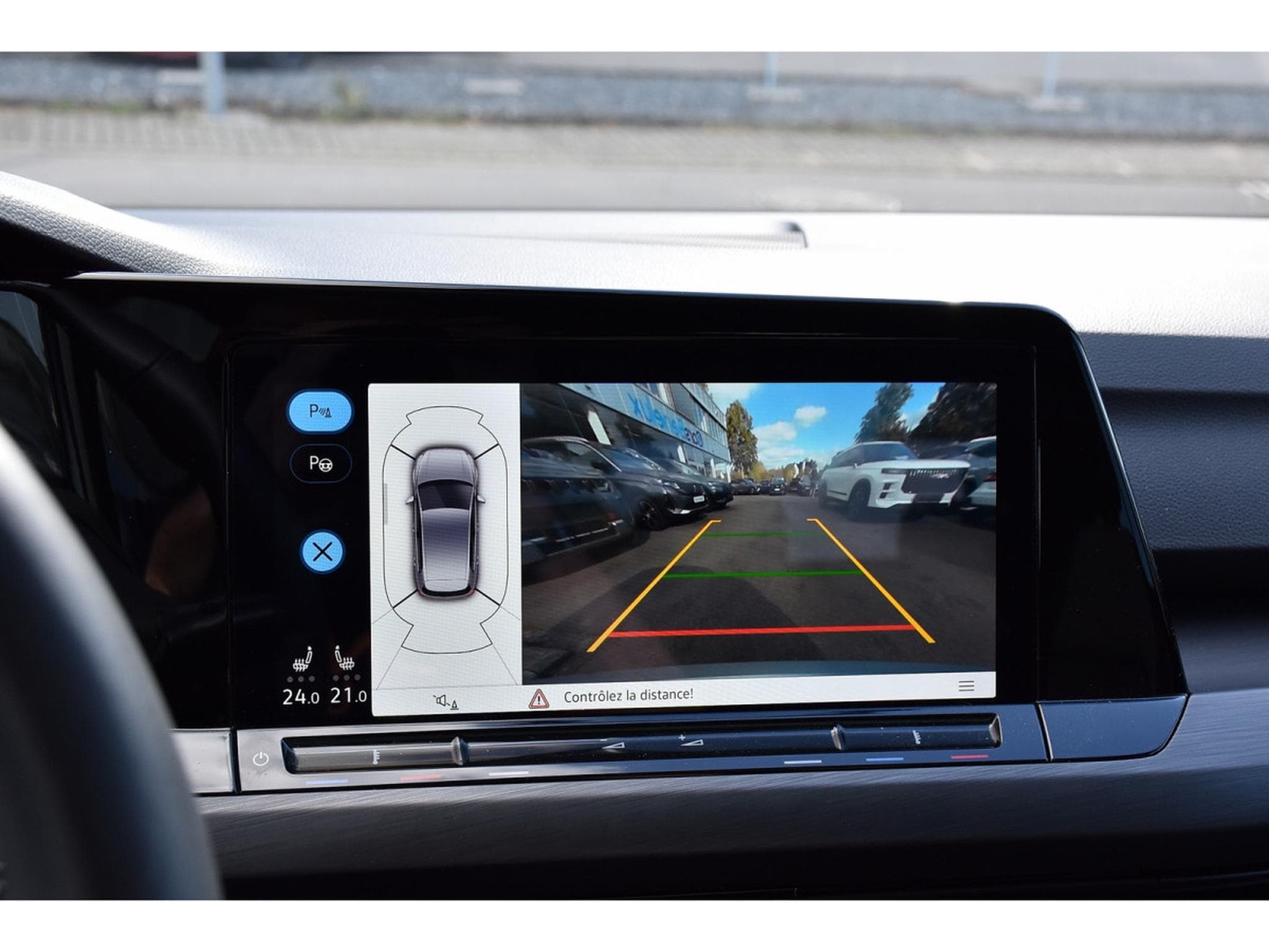 VW Golf 1.5 eTSI Style DSG PANO TRAVEL SIDE MEMO CAM 1° MAIN (2022) - Photo 17