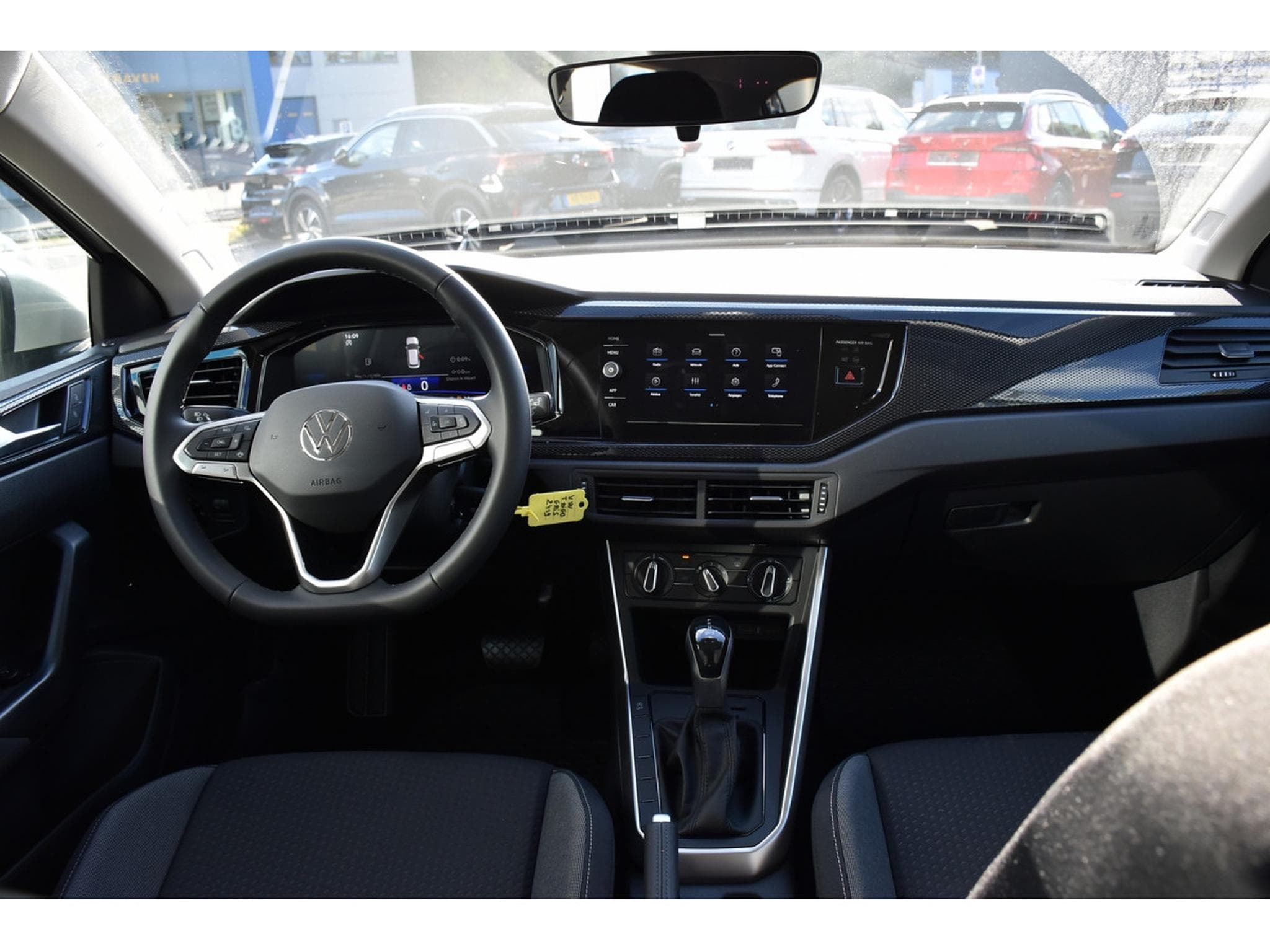 VW Taigo 1.0 TSi Life DSG APP-CONNECT LANE NEUF (2026) - Photo 9
