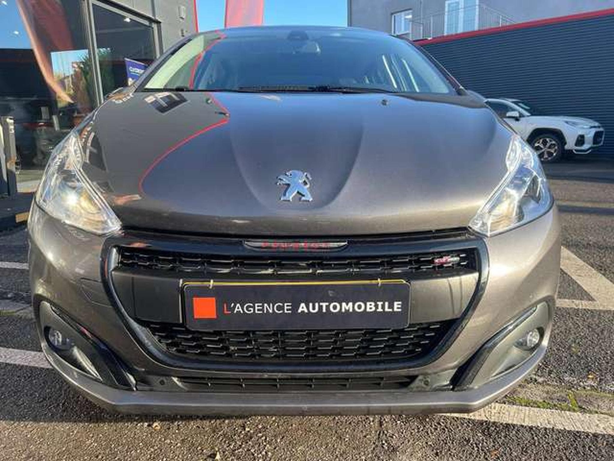 Peugeot 208 208 110 CH GT LINE-JUSQU'A 36 MOIS DE GARANTIE (2019) - Photo 3