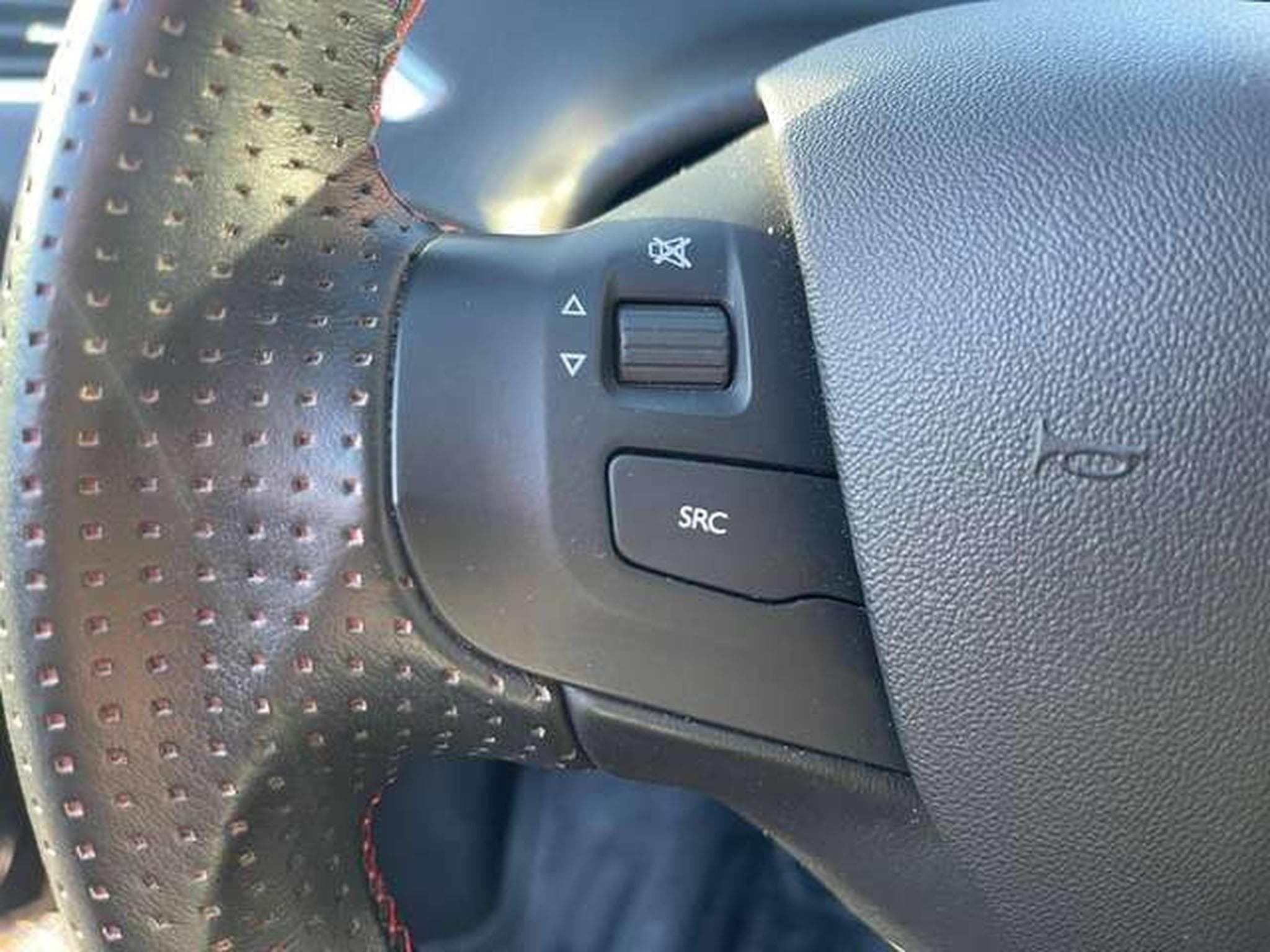 Peugeot 208 208 110 CH GT LINE-JUSQU'A 36 MOIS DE GARANTIE (2019) - Photo 11