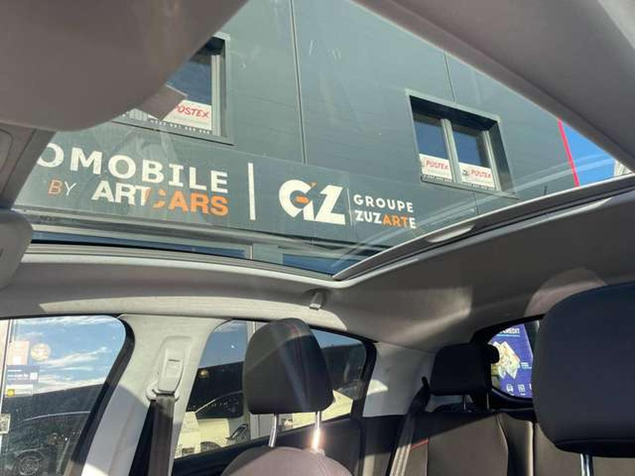 Peugeot 208 208 110 CH GT LINE-JUSQU'A 36 MOIS DE GARANTIE (2019) - Photo 17