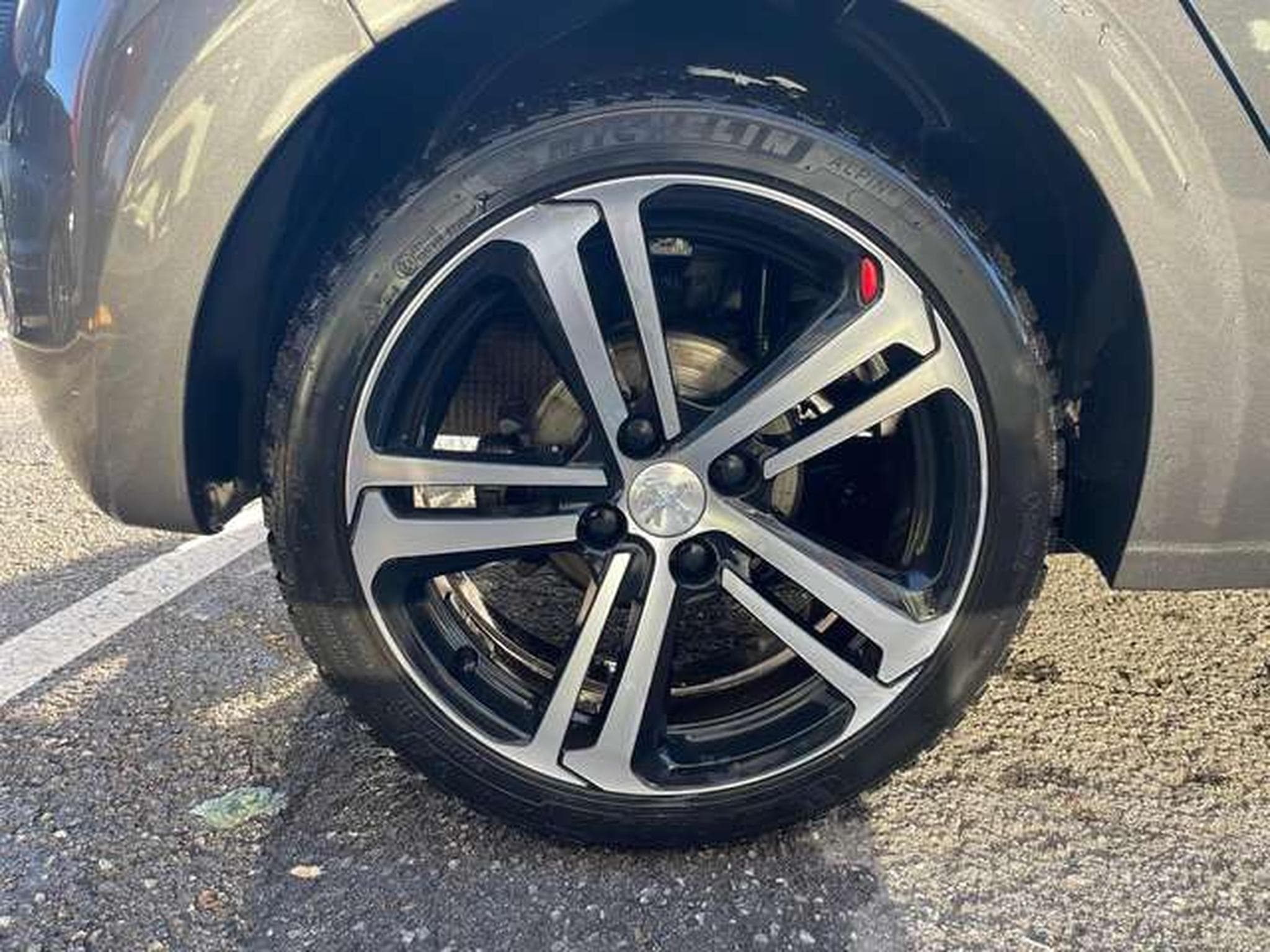 Peugeot 208 208 110 CH GT LINE-JUSQU'A 36 MOIS DE GARANTIE (2019) - Photo 21