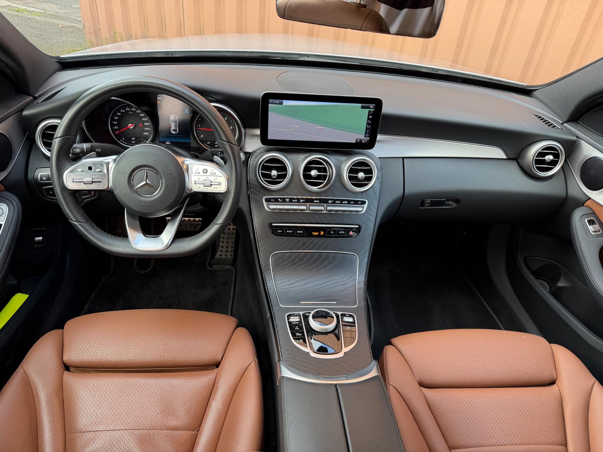 Mercedes C 200 163CH 9G-Tronic AMG (2020) - Photo 3