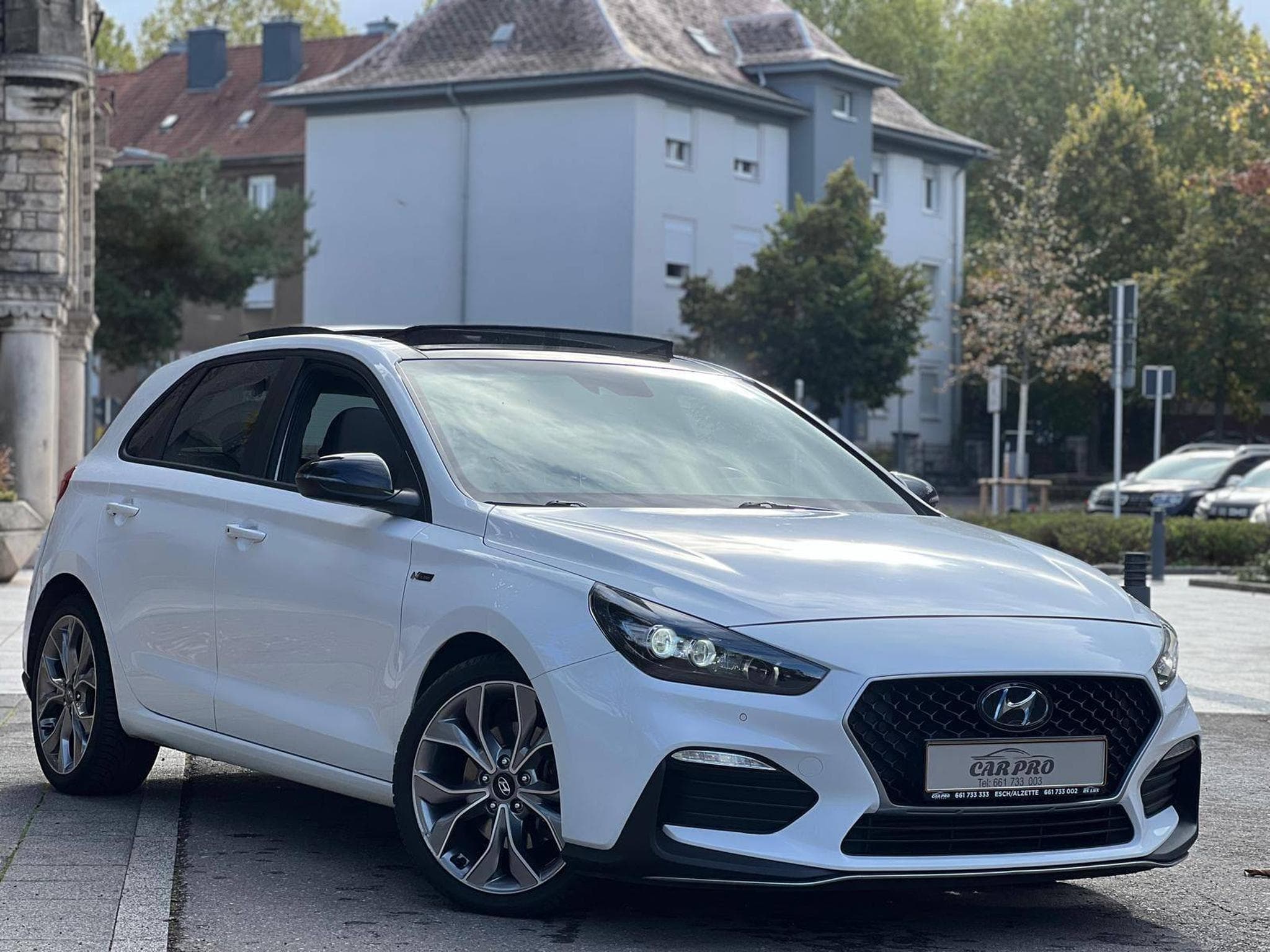 Hyundai i30 N Line / Automatique / Essence / Panoramique / (2019) - Foto 2