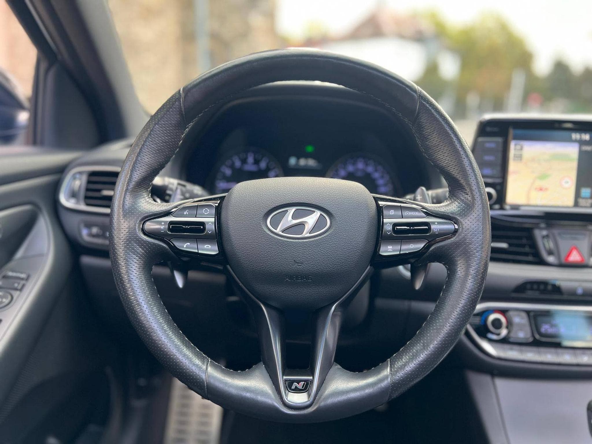 Hyundai i30 N Line / Automatique / Essence / Panoramique / (2019) - Foto 12