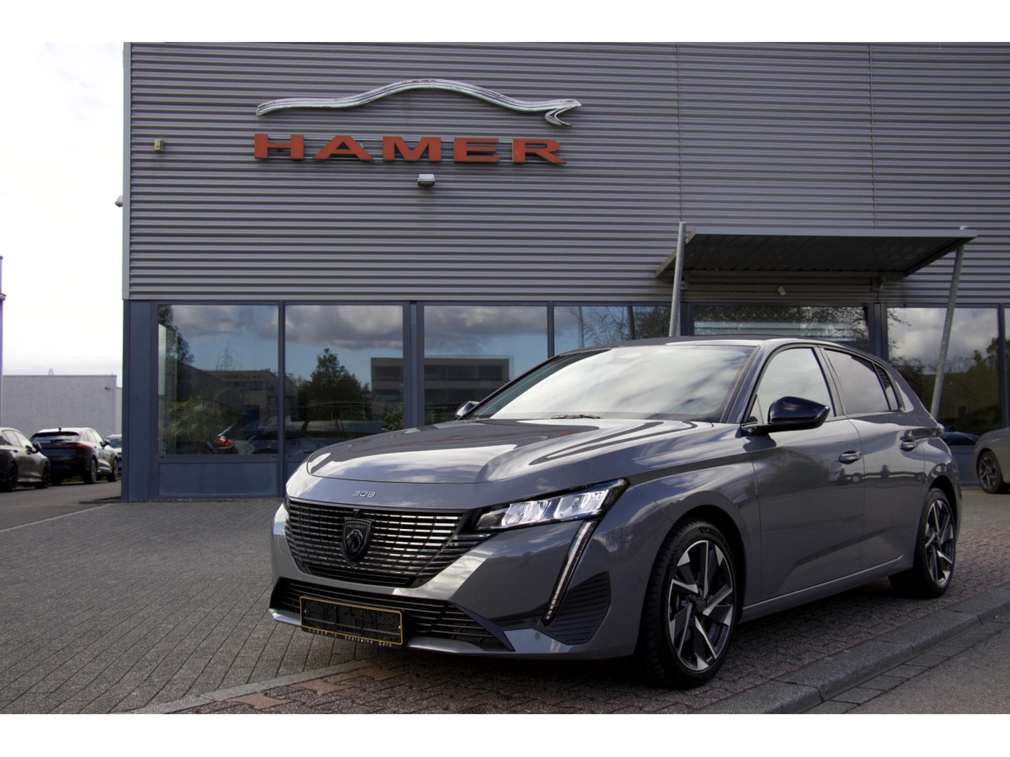 Peugeot 308 1.5 BlueHDi 130 EAT8 Allure ACC 360° Navi LED PDC (2024) - Foto 1