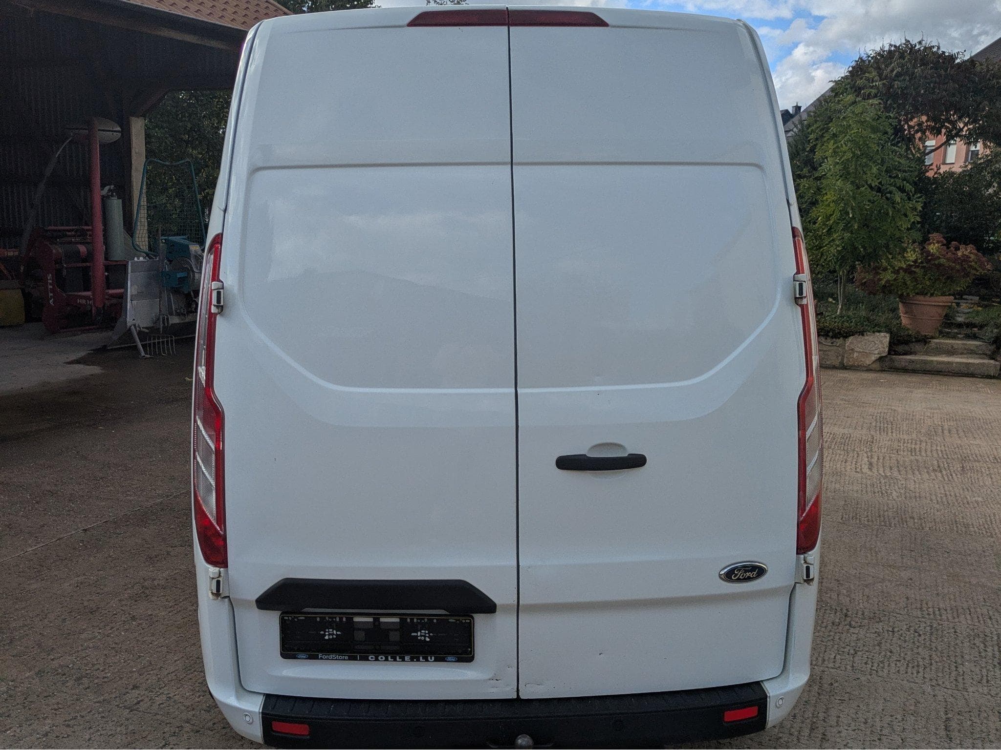 Ford Transit Custom 300L Fourgon L2H2 (2022) - Photo 4