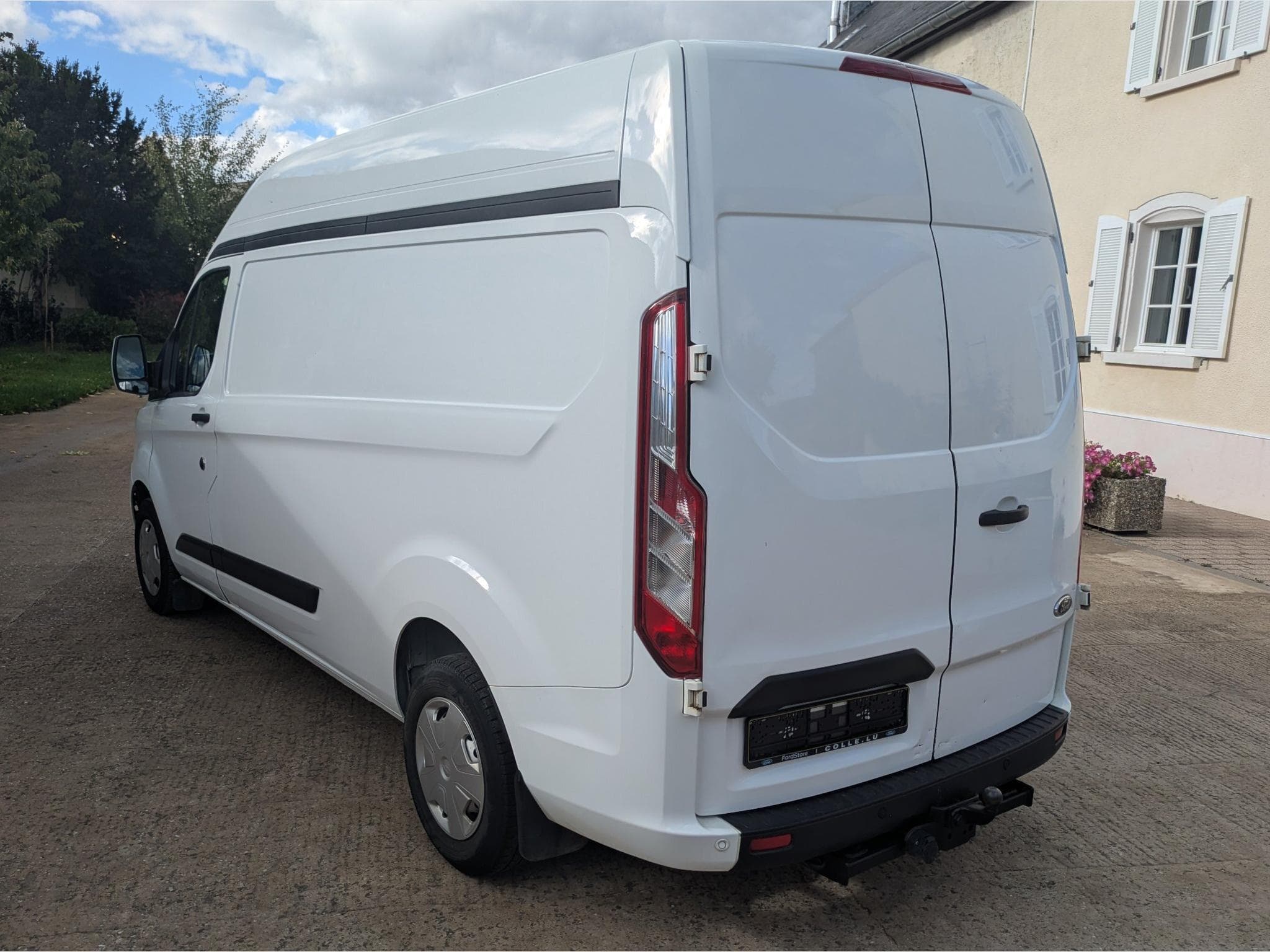 Ford Transit Custom 300L Fourgon L2H2 (2022) - Photo 5